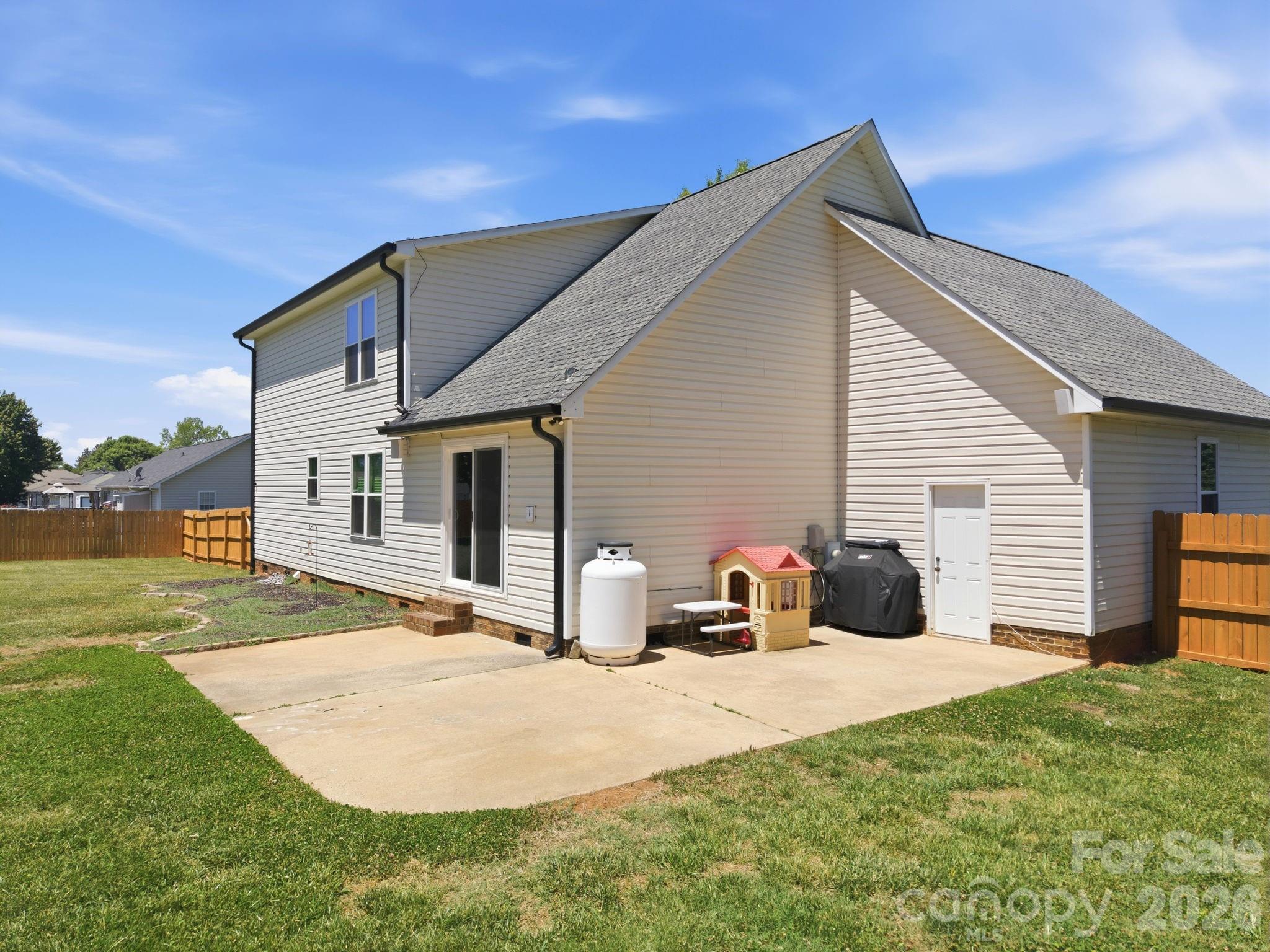 245 Castle Keep Road Property Photo 41