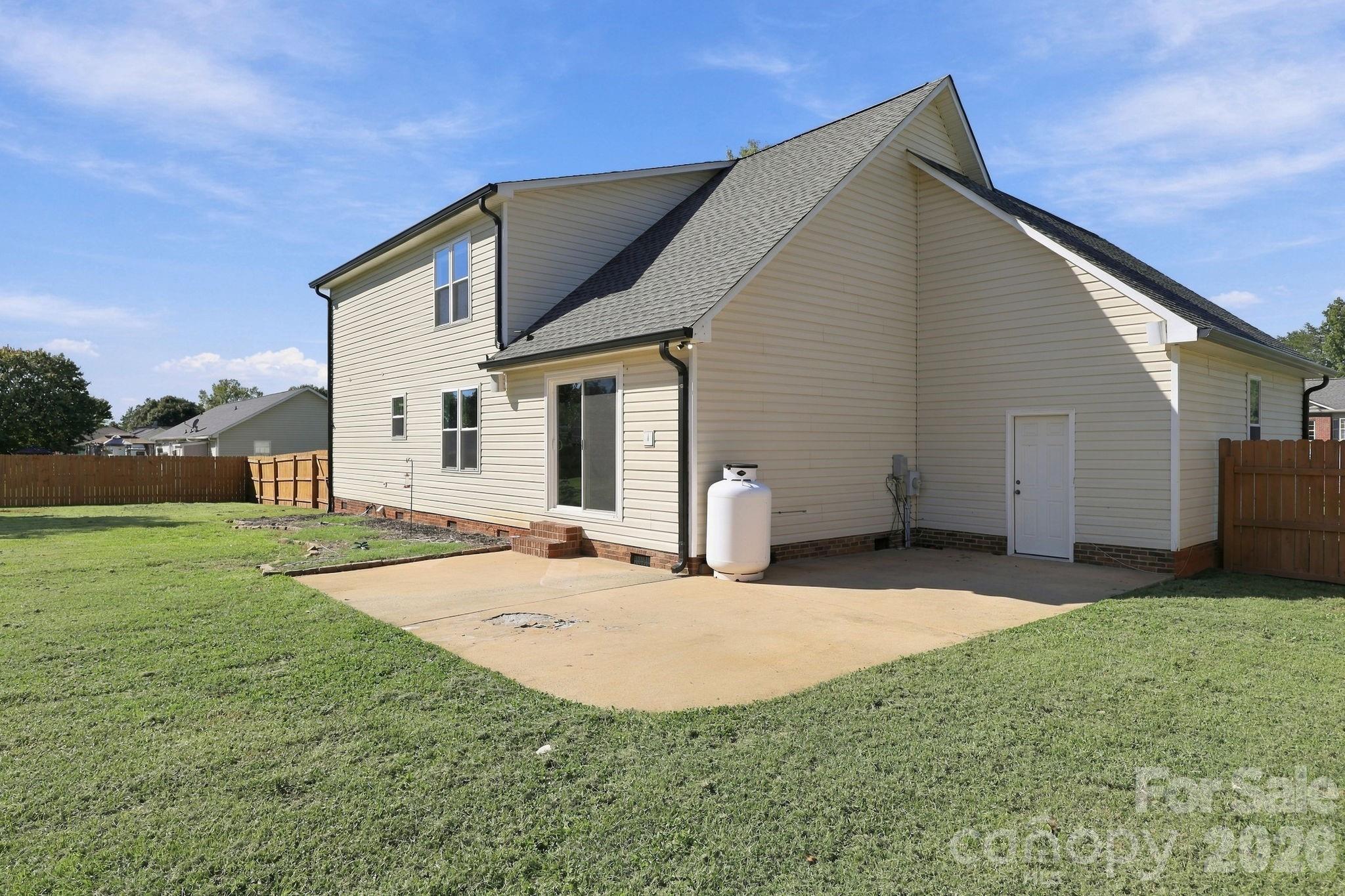 245 Castle Keep Road Property Photo 41