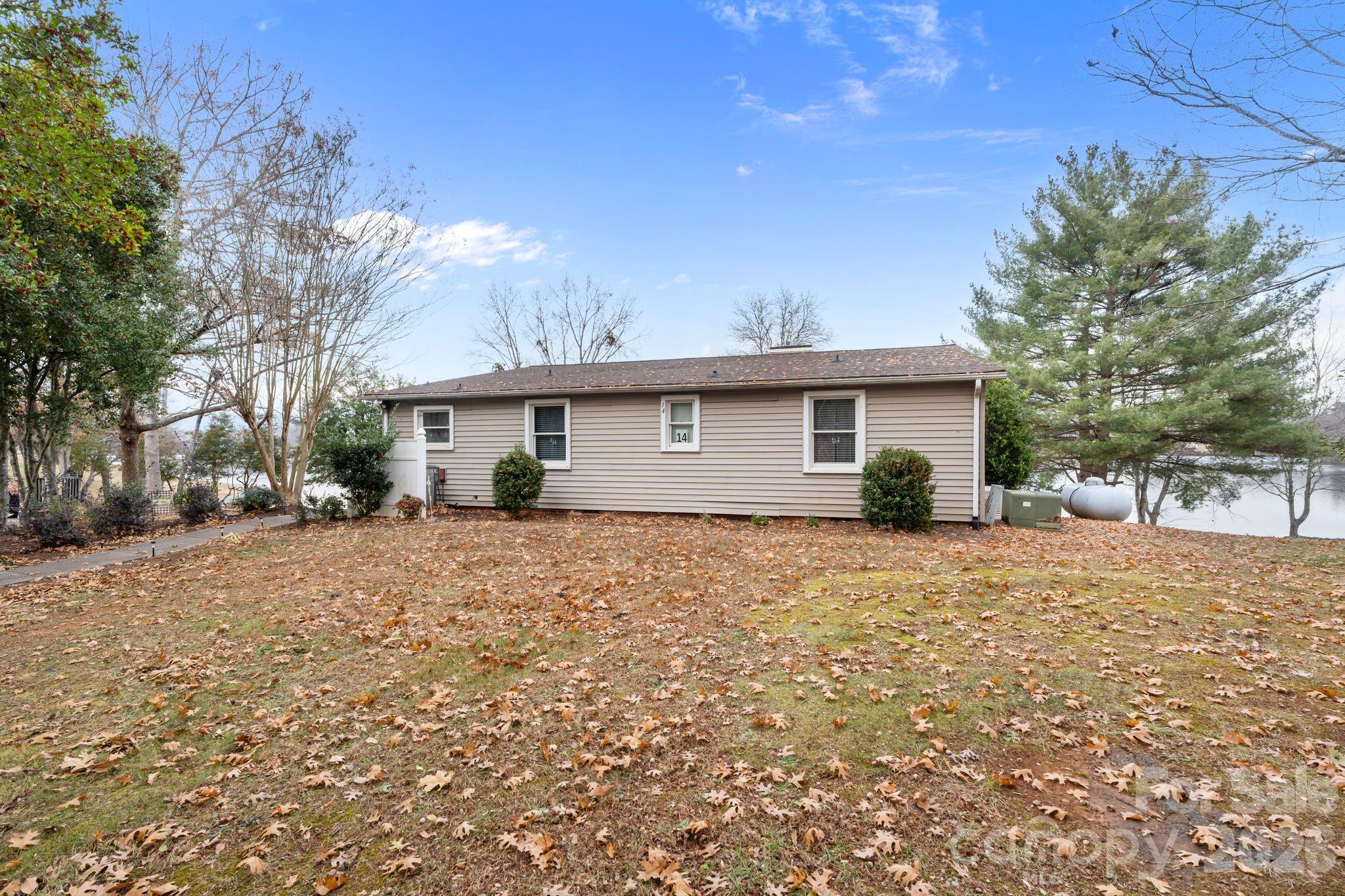 6692 Valwood Road Property Photo 23