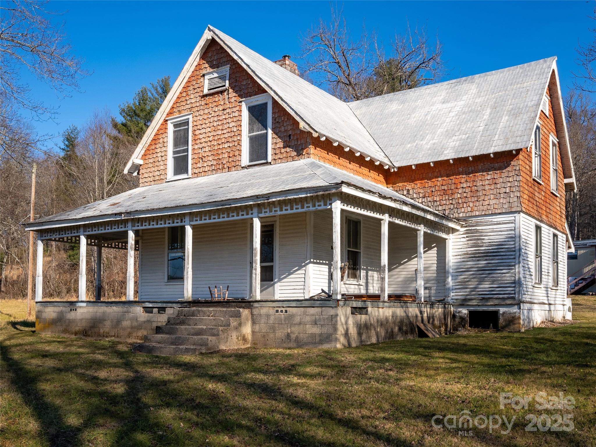 000 Lyons Mountain Road Property Photo 14