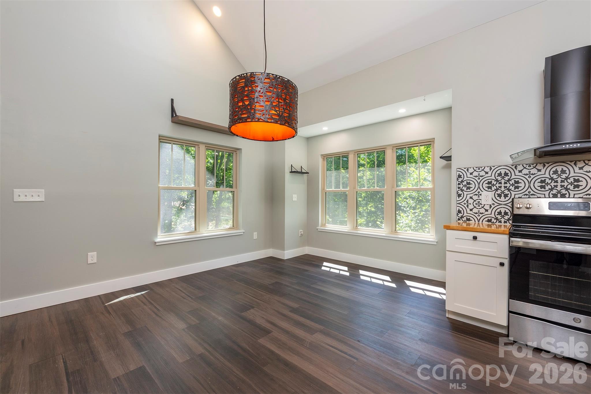 115 Bartram Way Property Photo 6