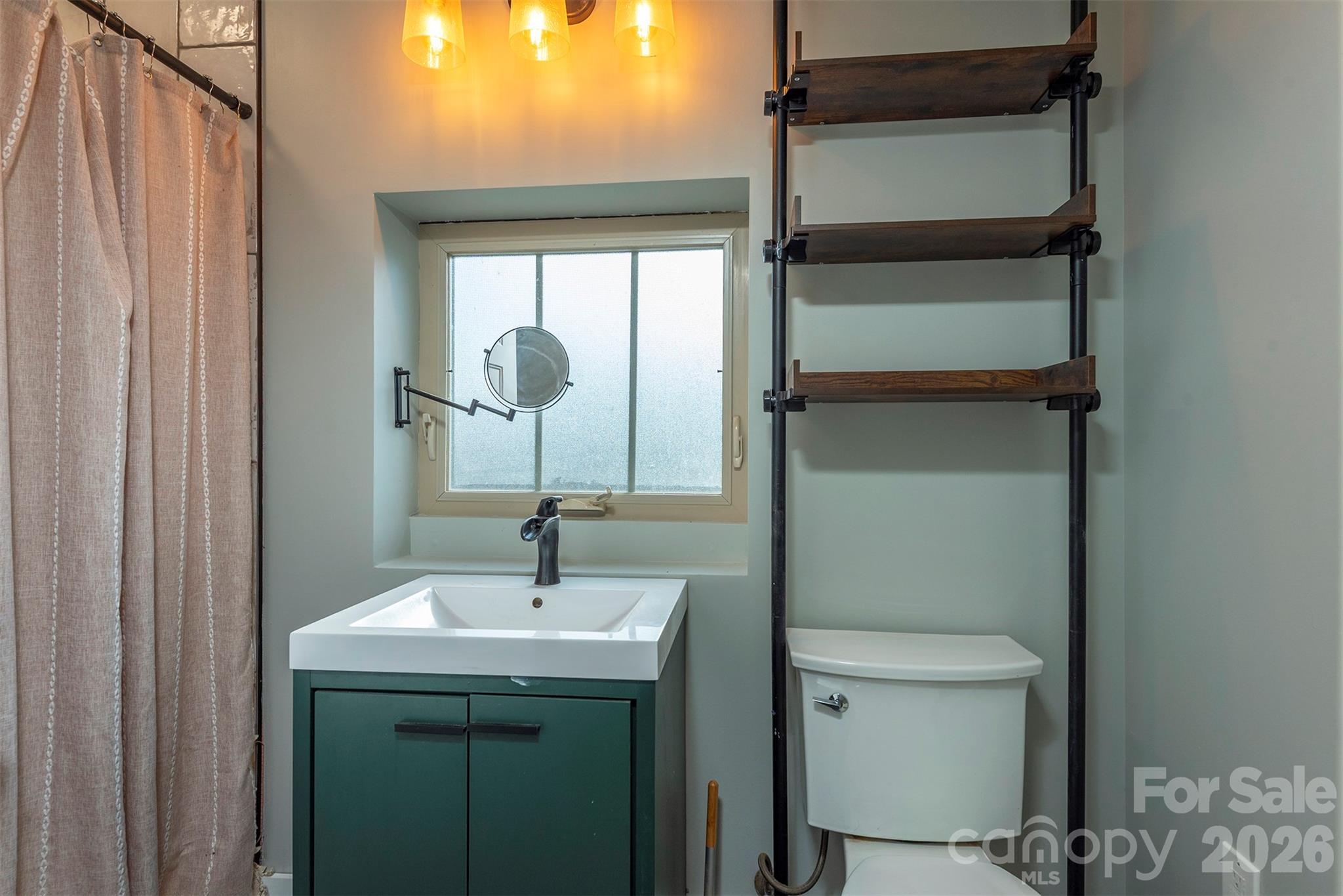 115 Bartram Way Property Photo 16