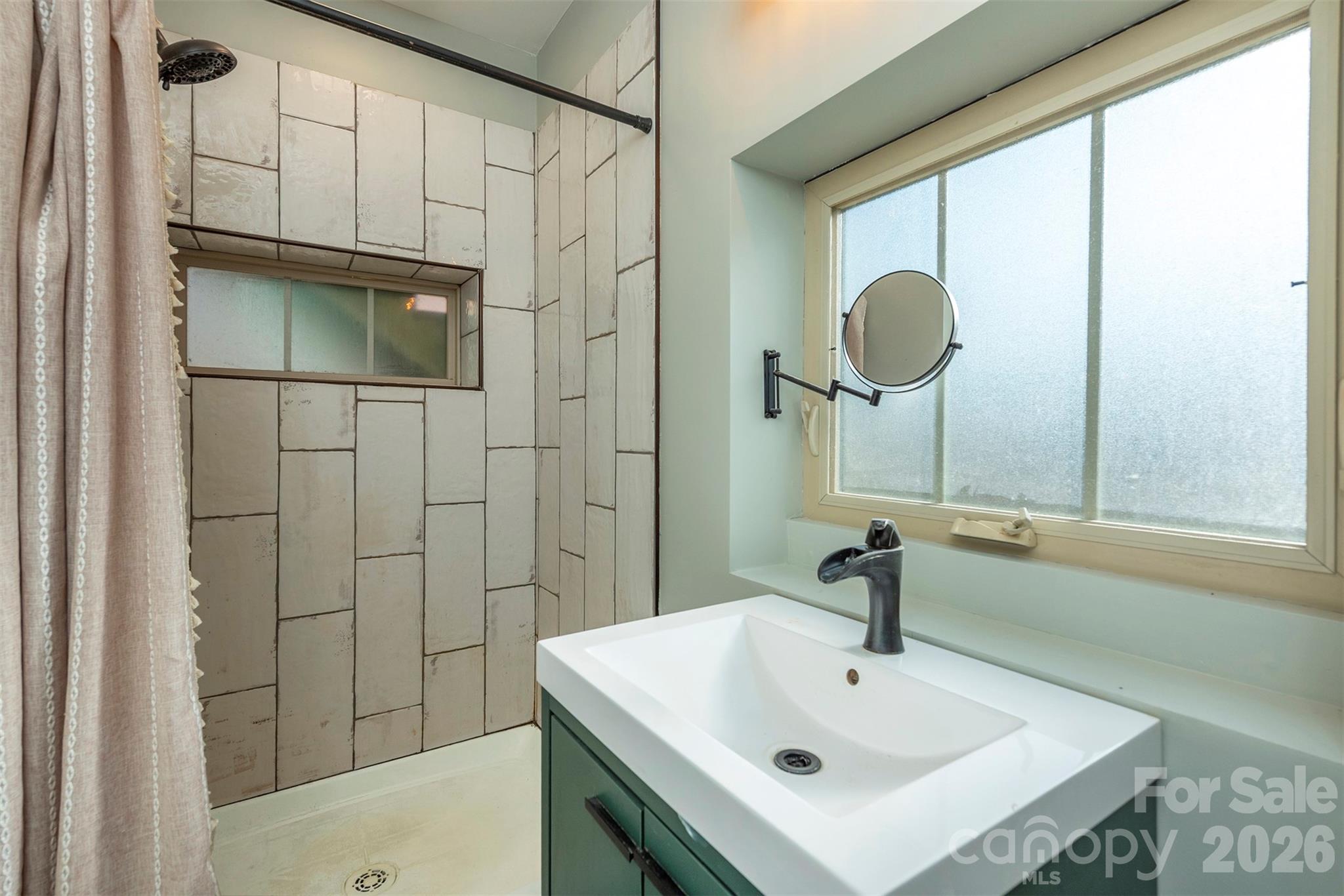 115 Bartram Way Property Photo 17