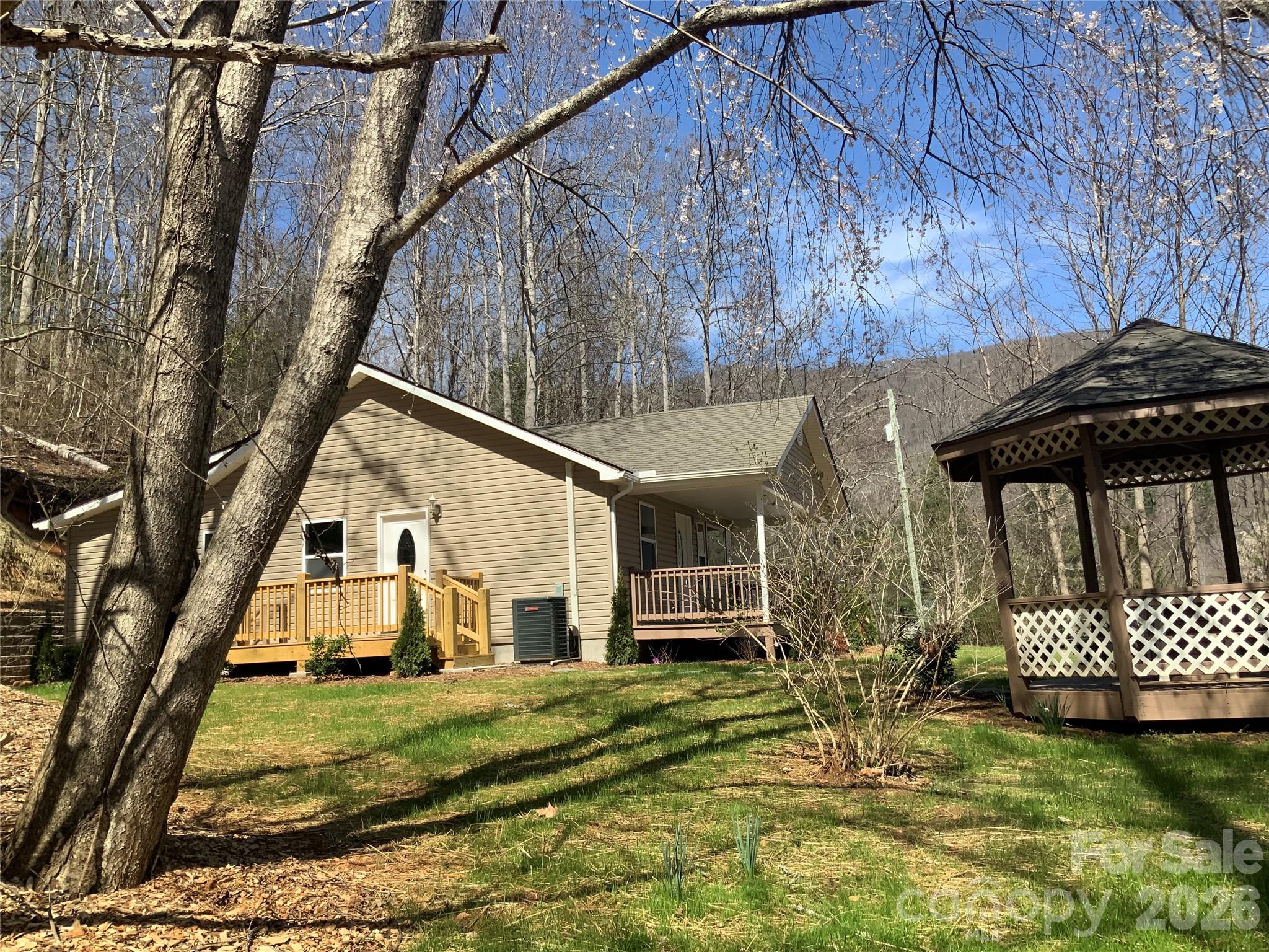 841 B Charlotte Highway Property Photo 23
