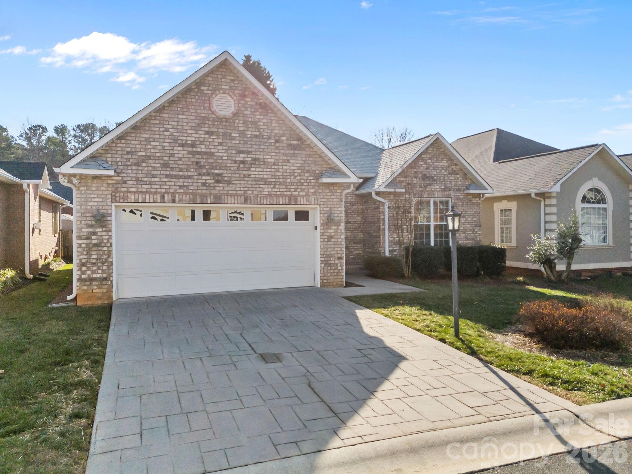 115 Birkdale Drive Property Photo 2