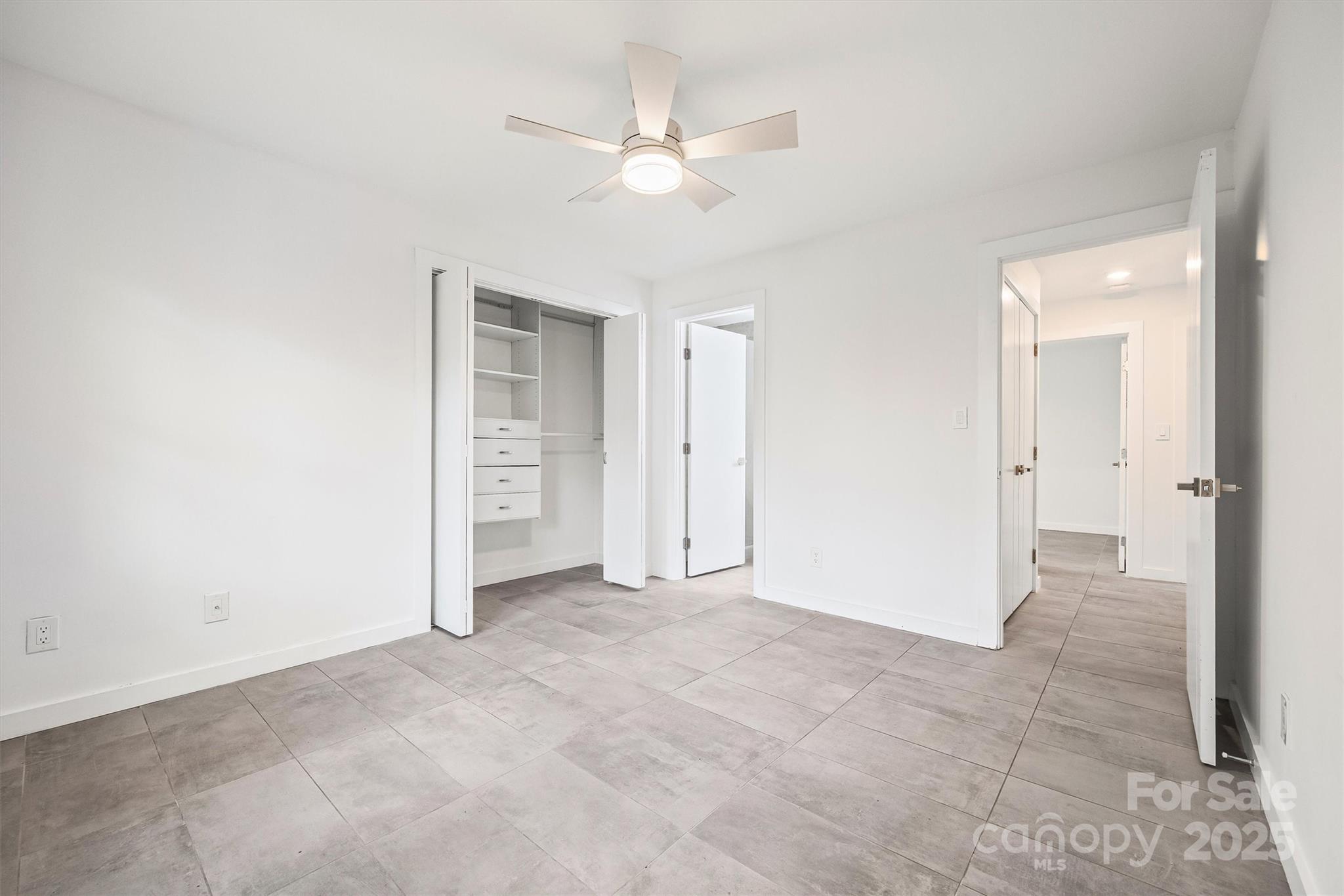 1041 Churchill Downs Court C Property Photo 8