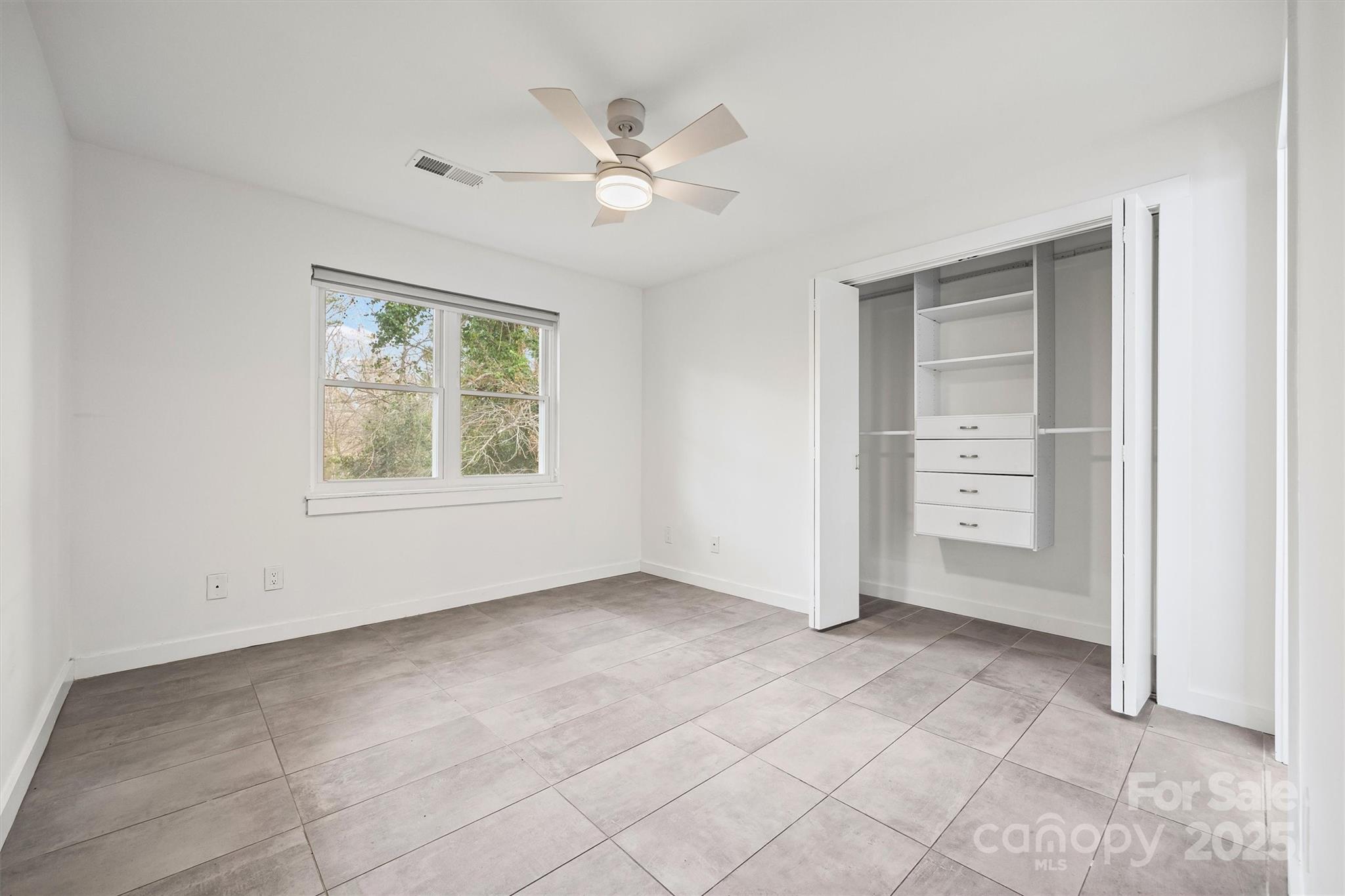 1041 Churchill Downs Court C Property Photo 9