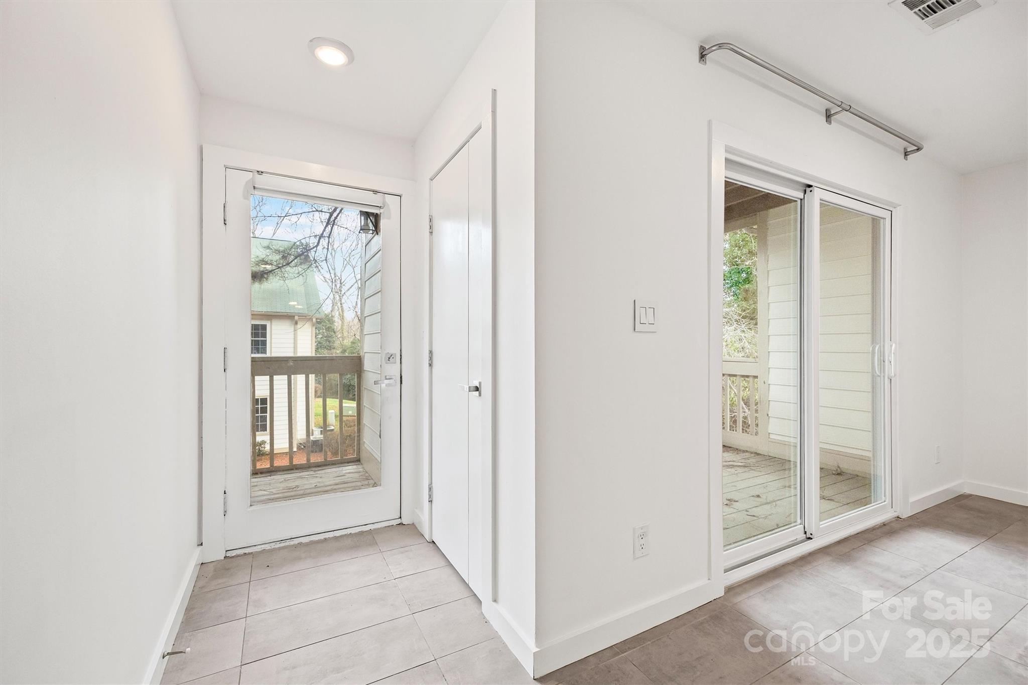1041 Churchill Downs Court C Property Photo 23