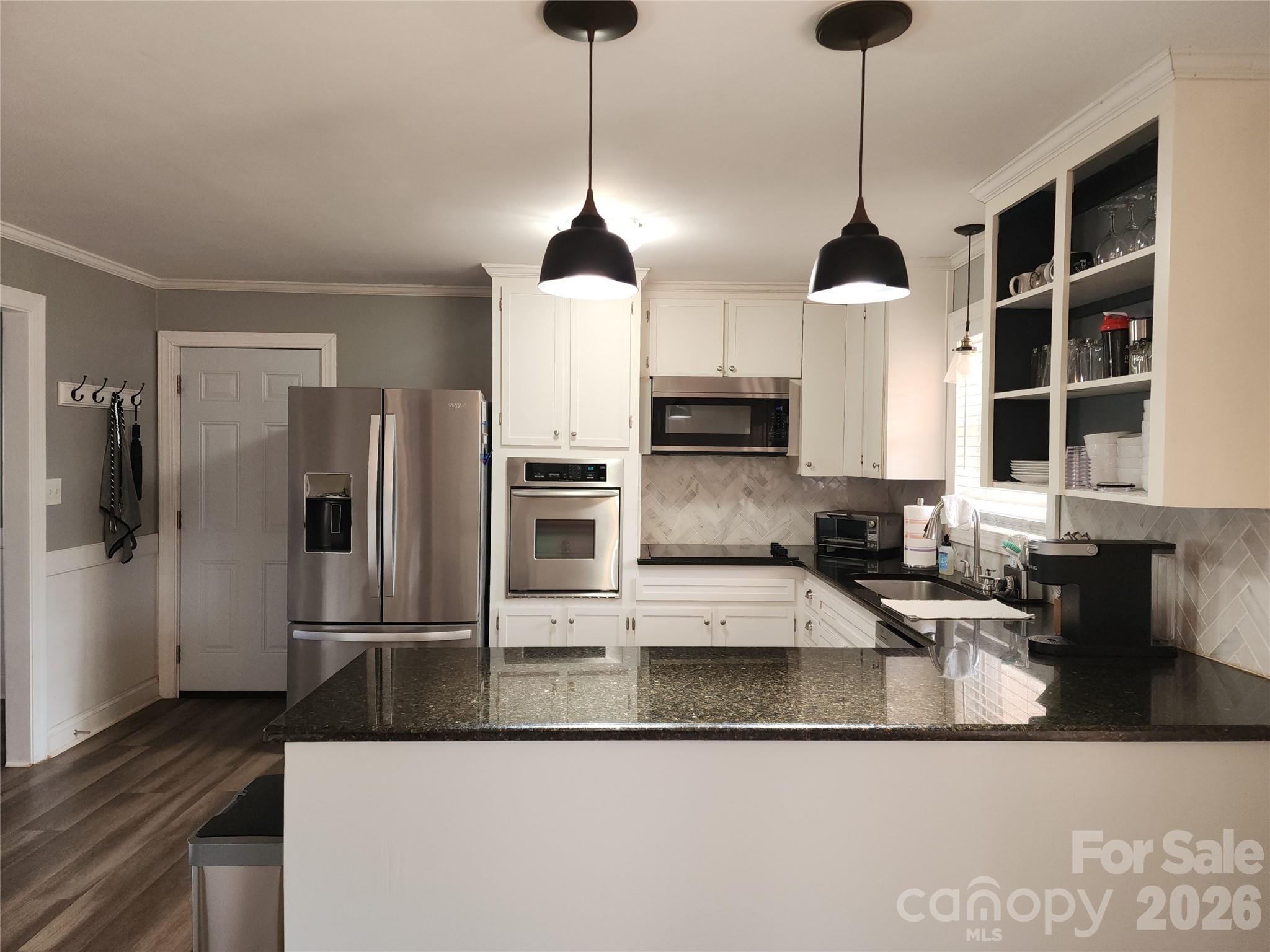 432 Virginia Avenue Property Photo 6