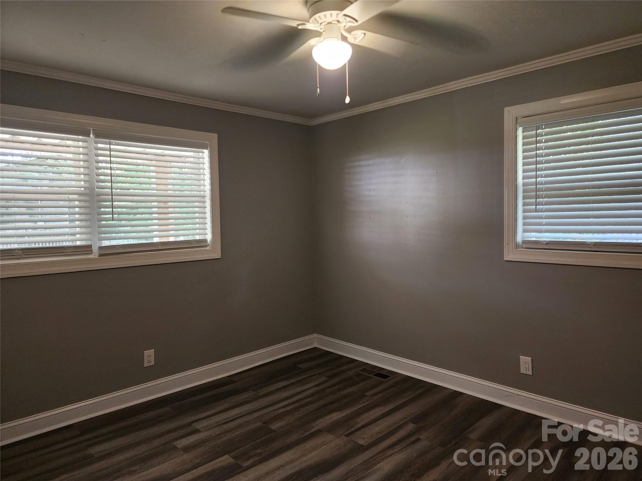 432 Virginia Avenue Property Photo 28