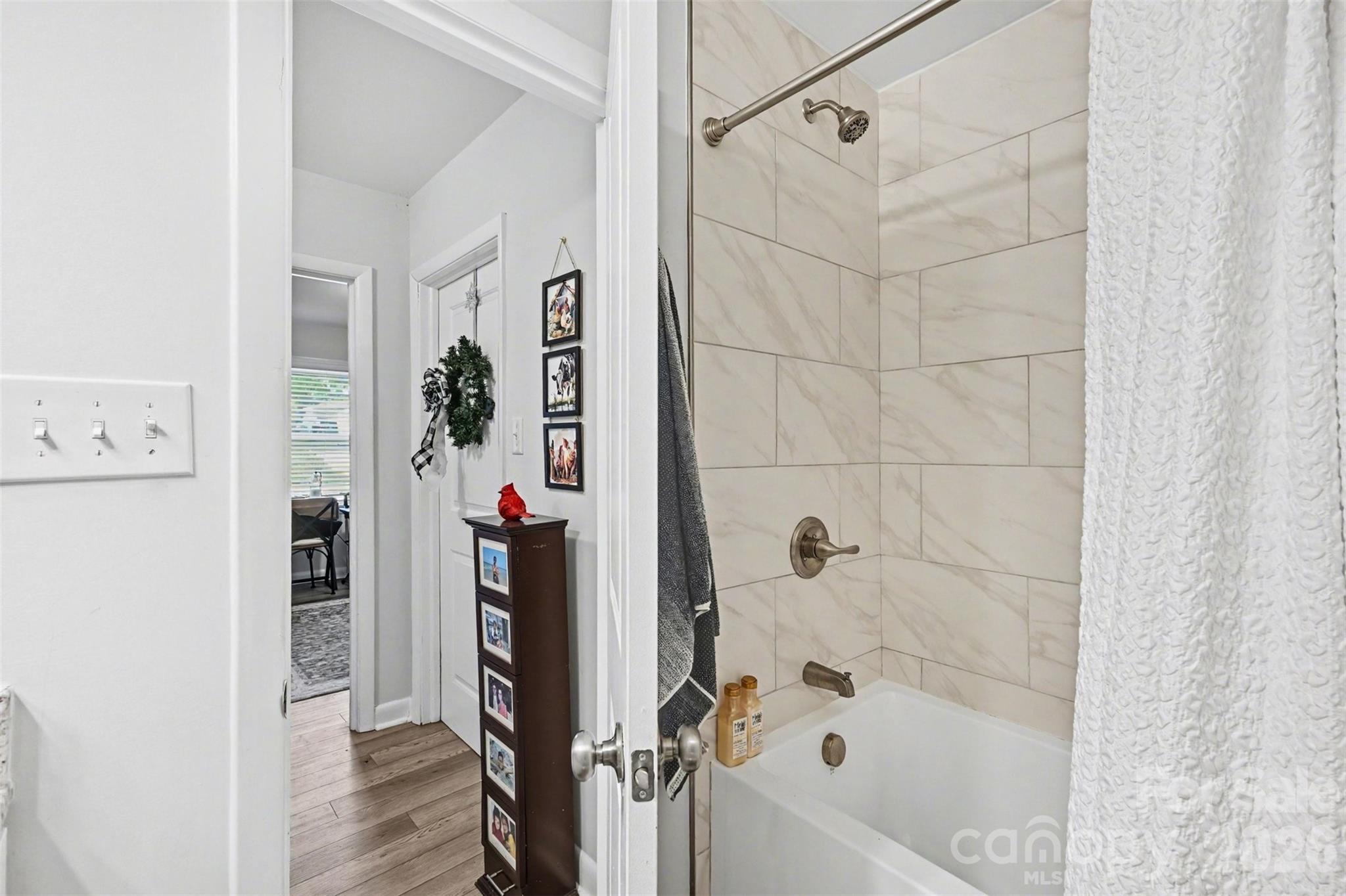 130 Cherokee Lane Property Photo 22