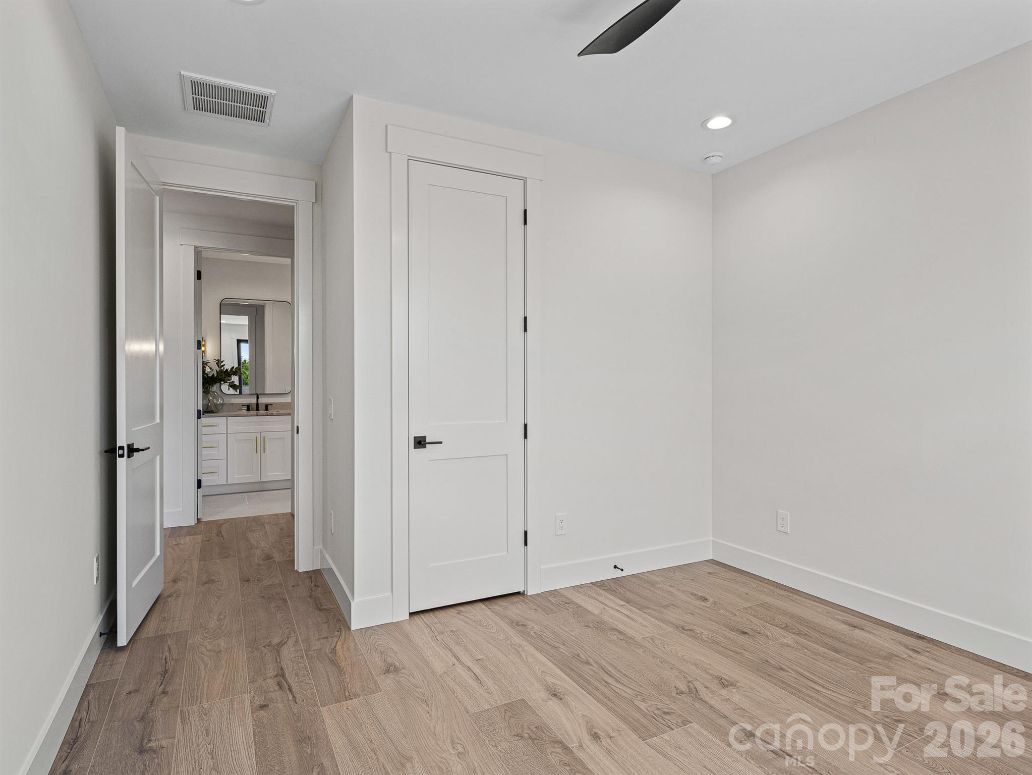 413 Big Hill Drive 85 Property Photo 15