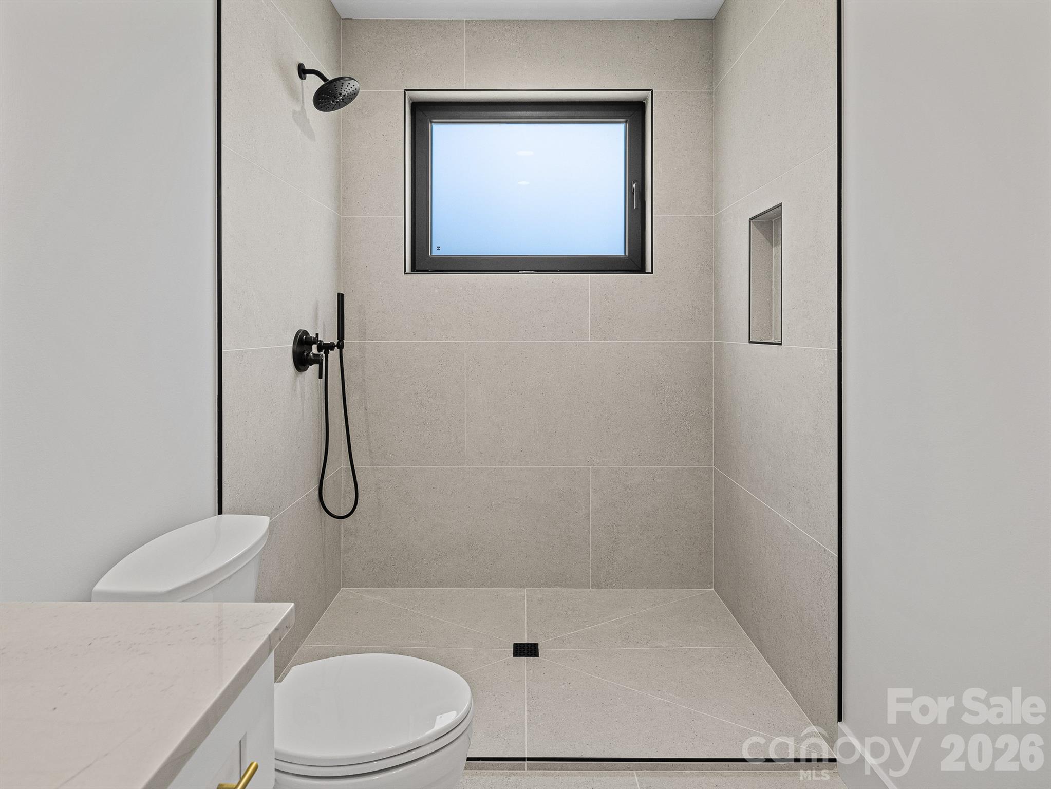 413 Big Hill Drive 85 Property Photo 17