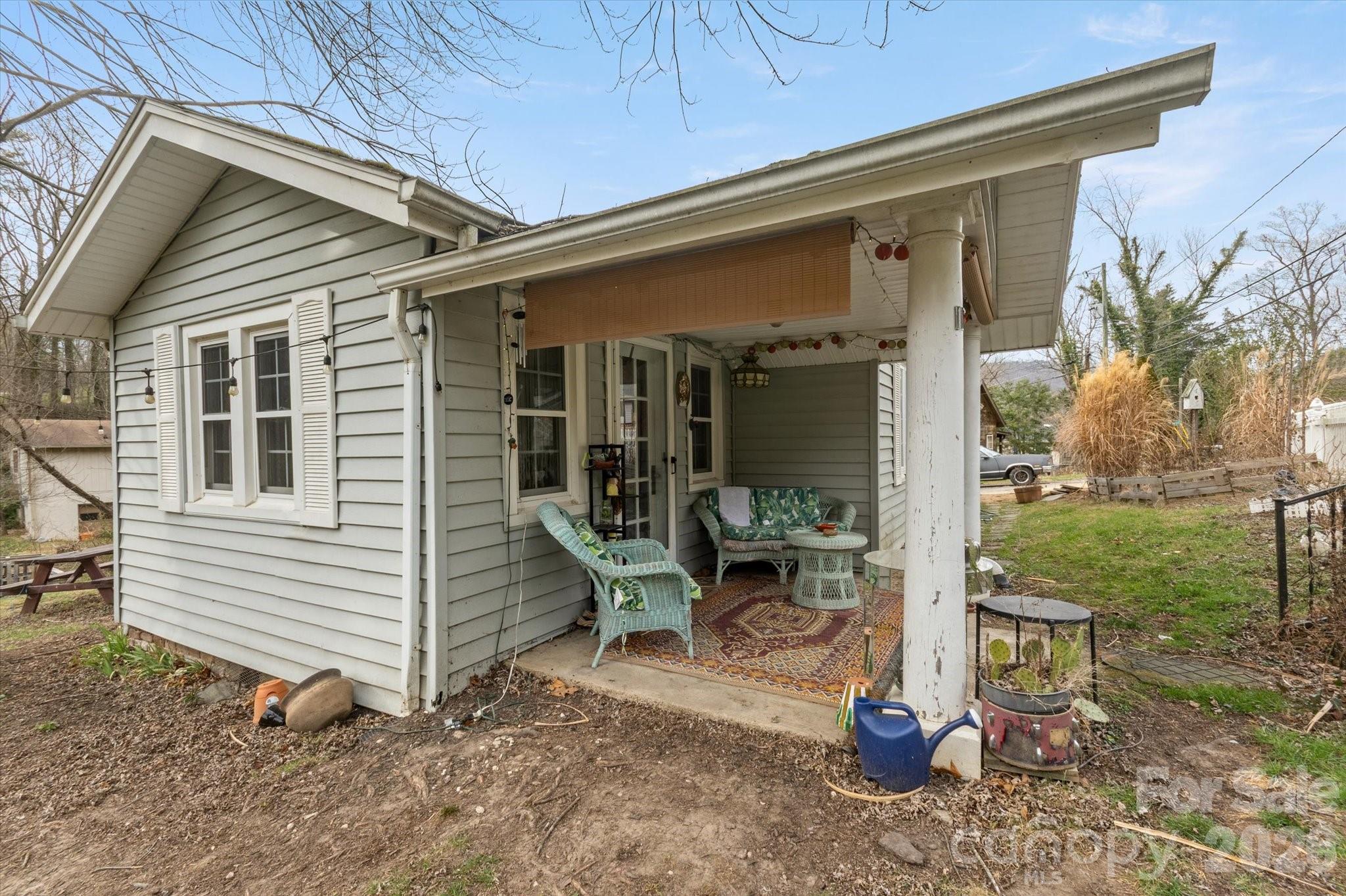 16 Sycamore Street Property Photo 29