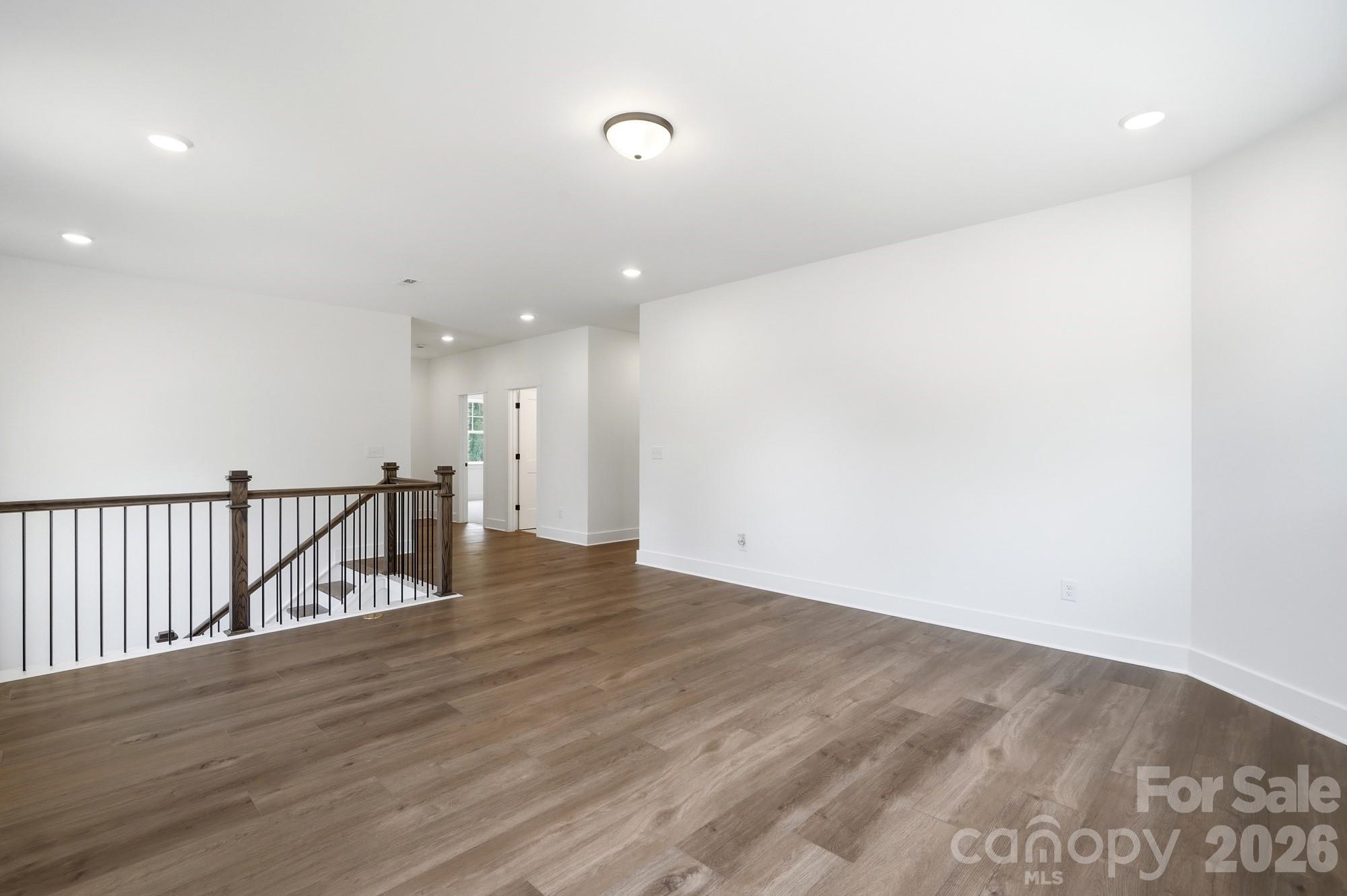 5076 Mclaughlin Loop Property Photo 28