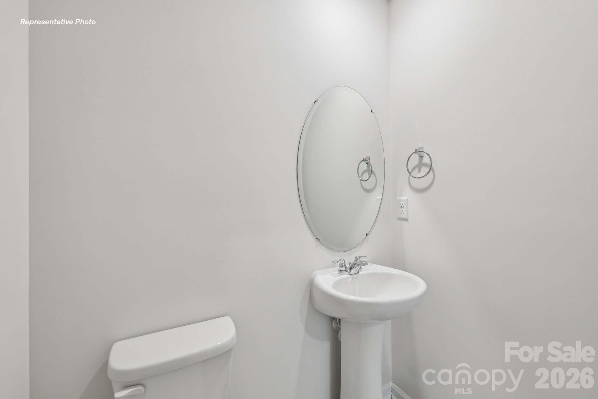 552 Dazzle Loop Property Photo 14