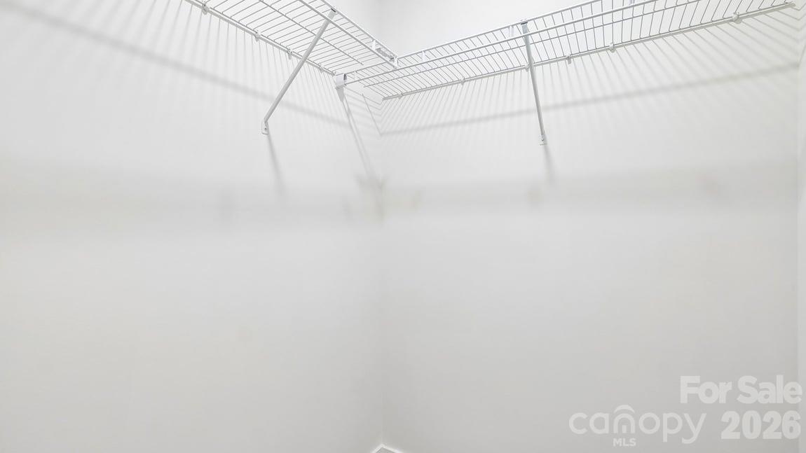 552 Dazzle Loop Property Photo 26
