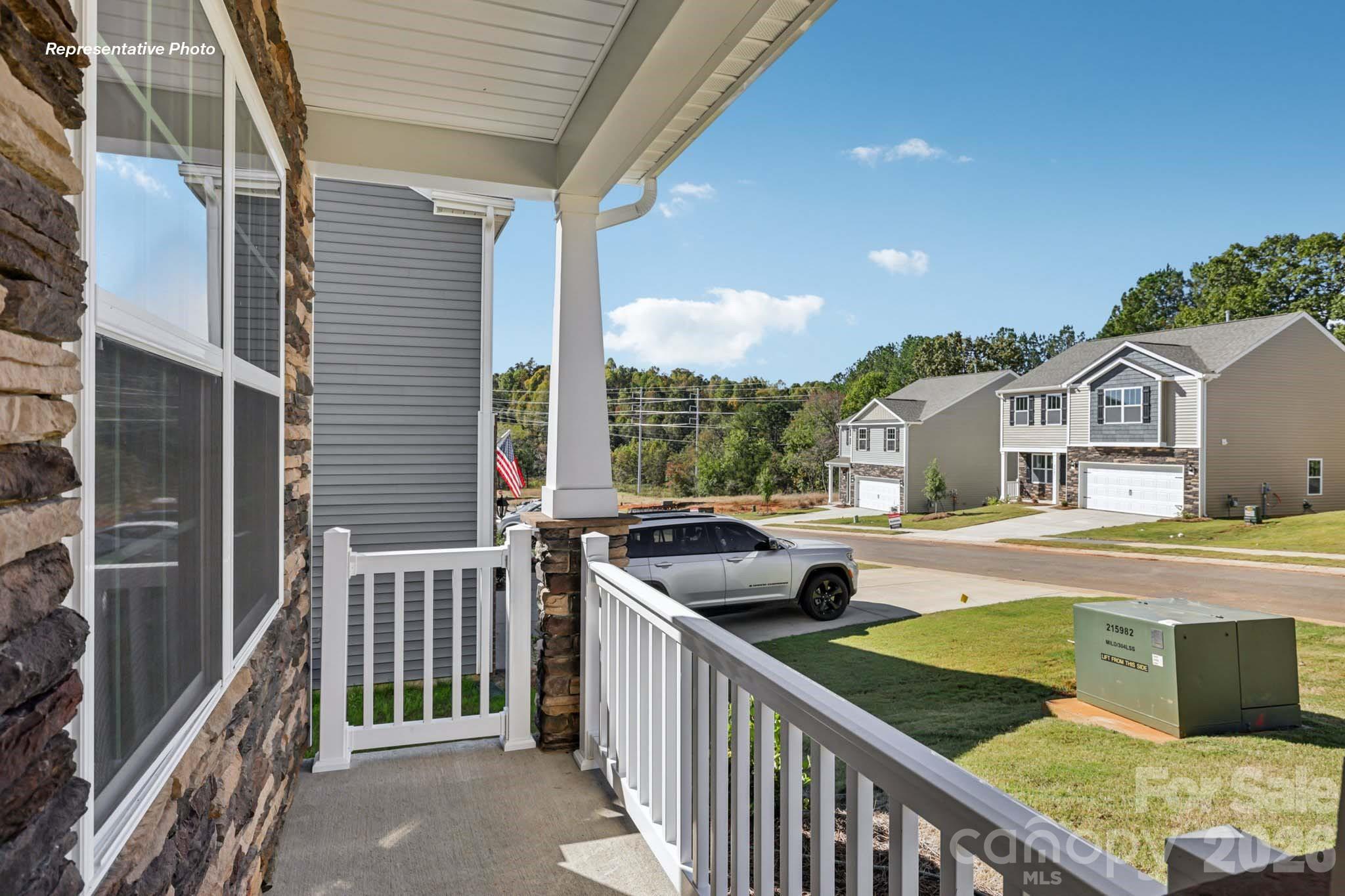 552 Dazzle Loop Property Photo 30