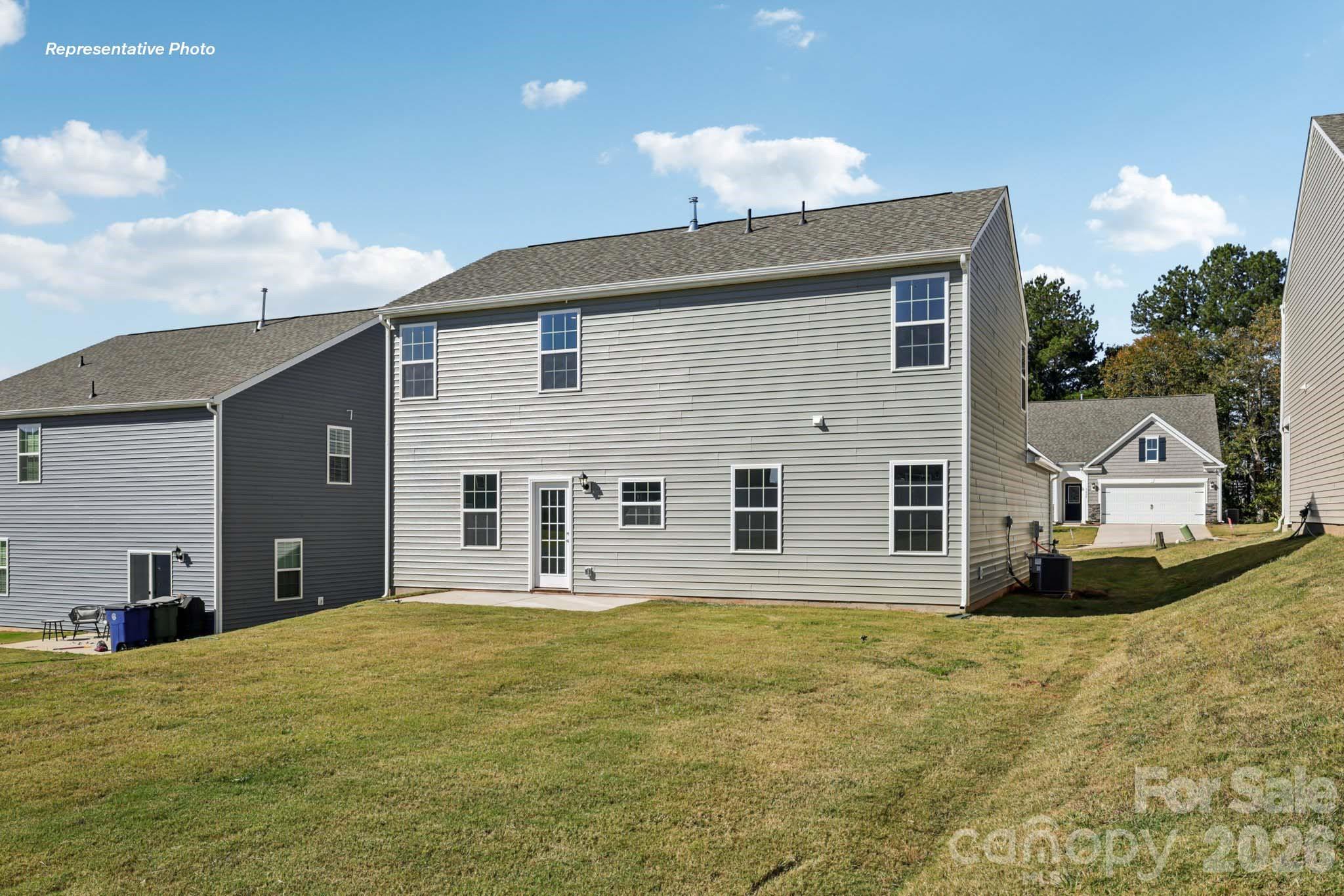 552 Dazzle Loop Property Photo 31