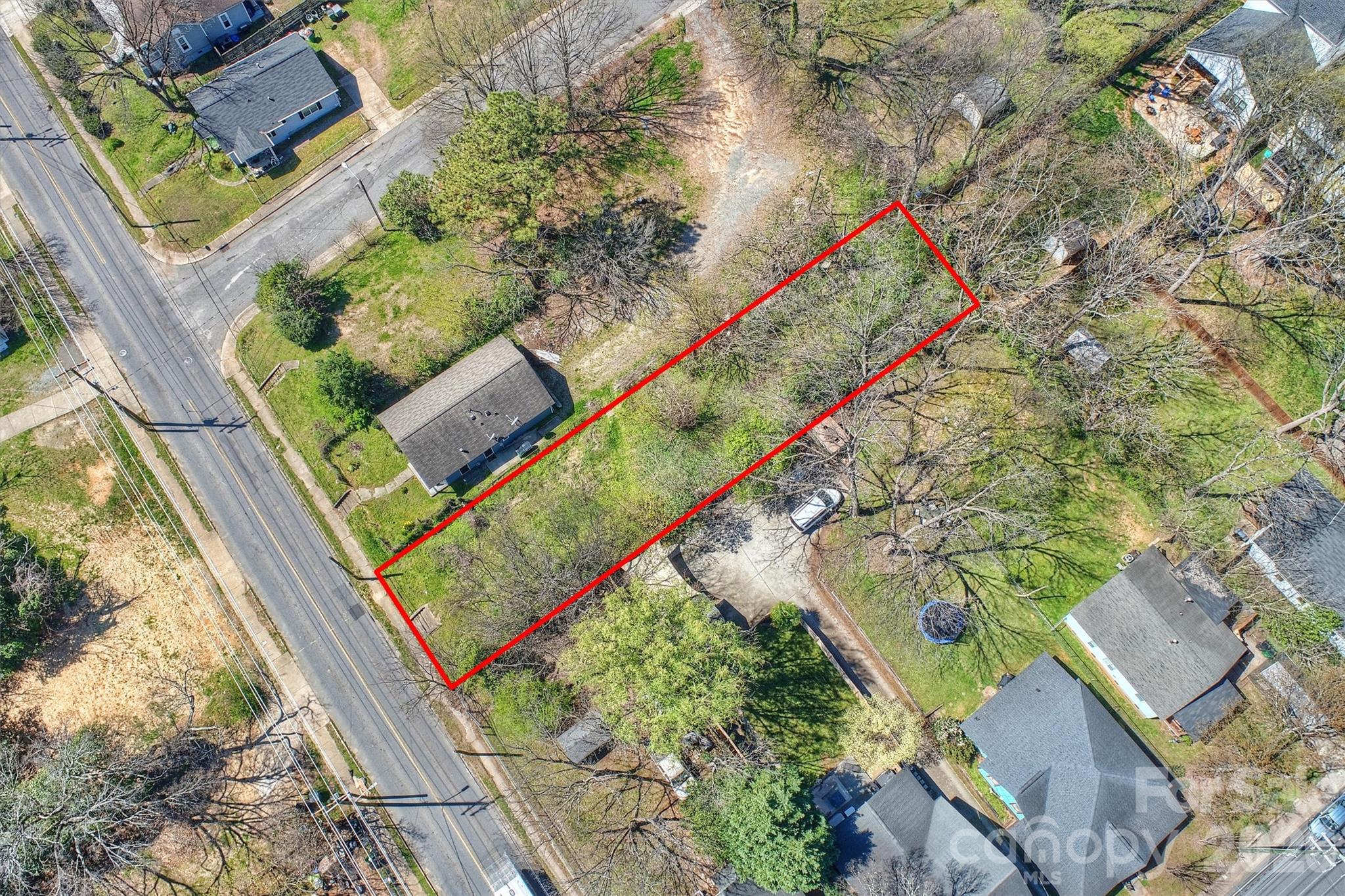 1409 N Davidson Street Property Photo 1