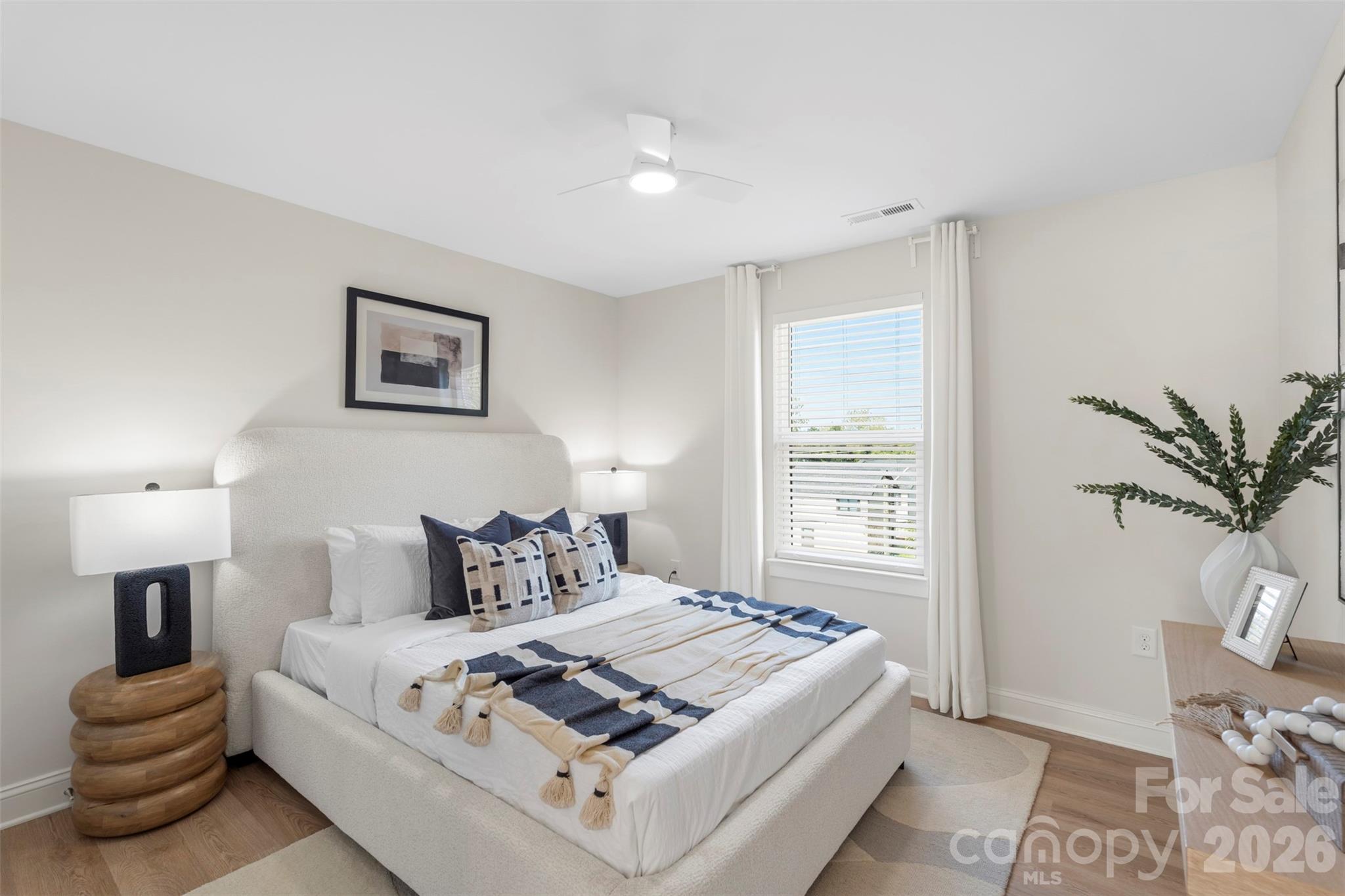 2110 Bombay Way Property Photo 35