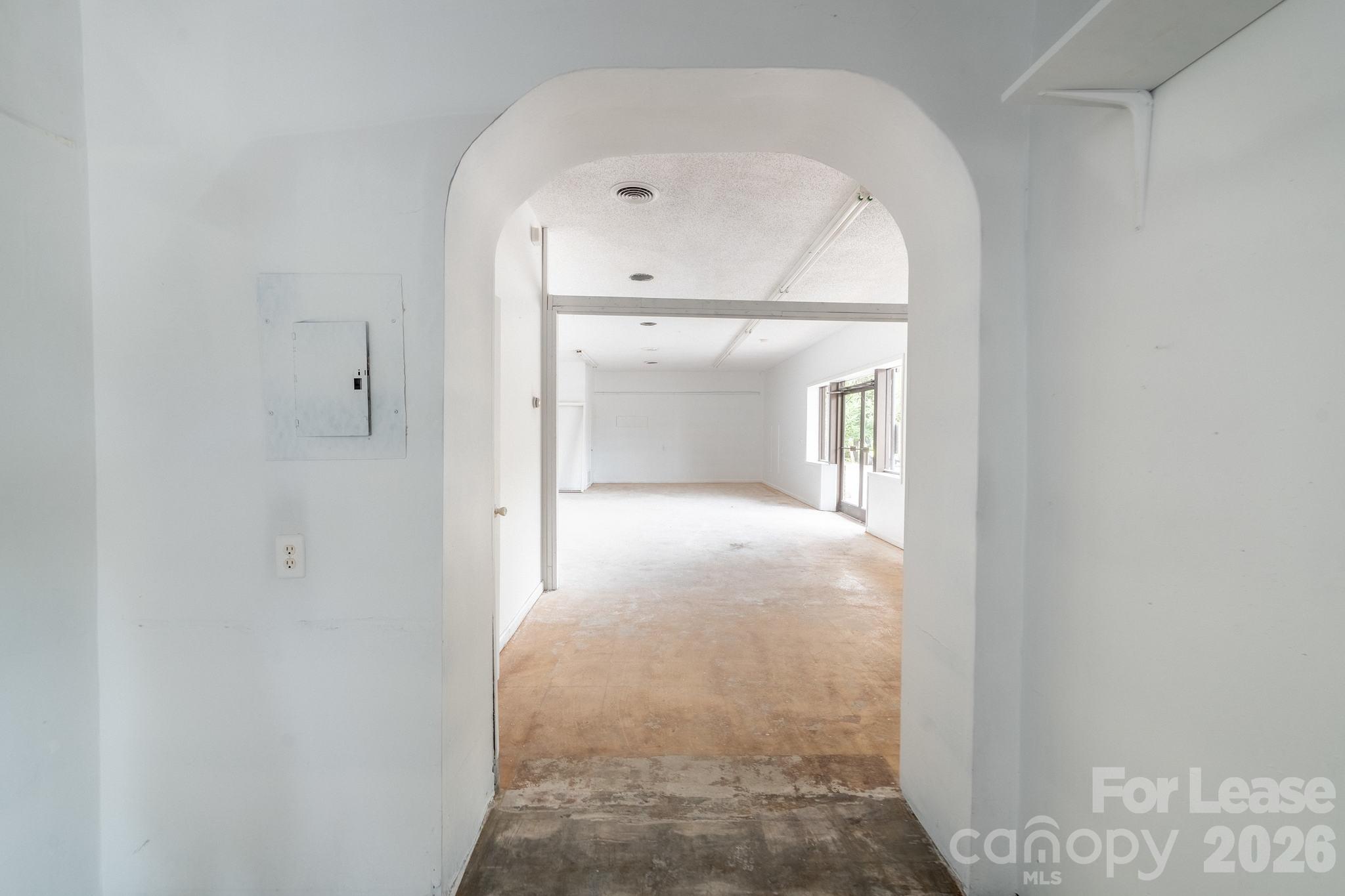 619 Haywood Road Property Photo 6