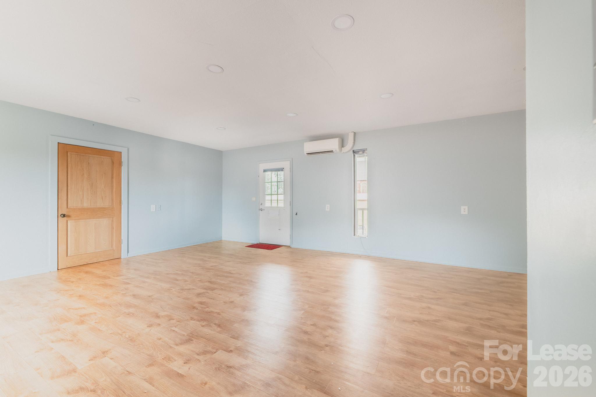 619 Haywood Road Property Photo 21