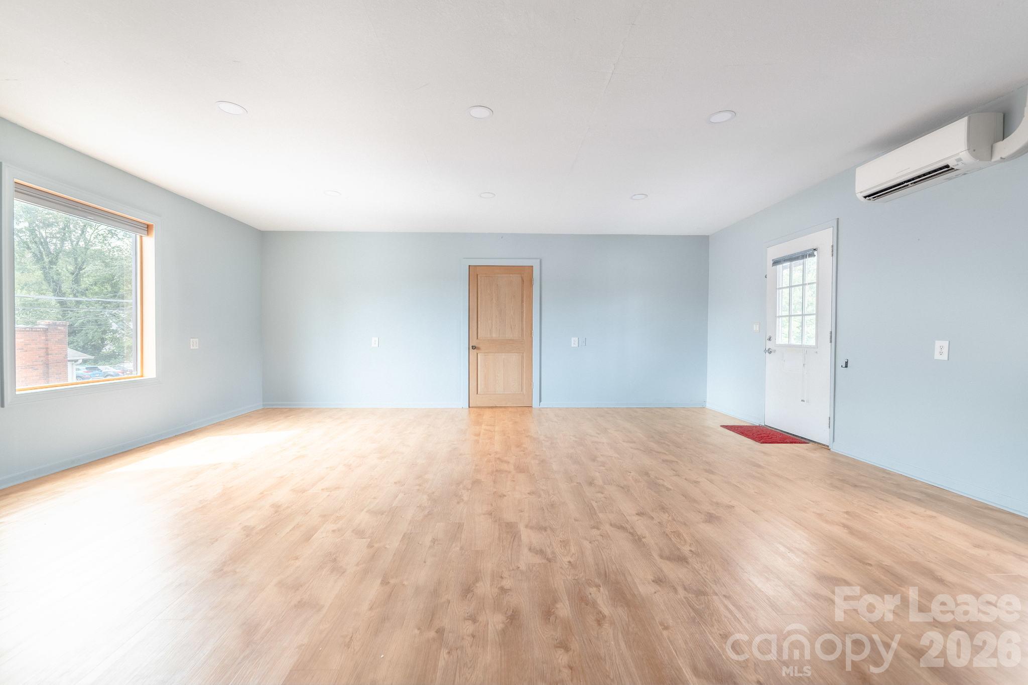 619 Haywood Road Property Photo 24