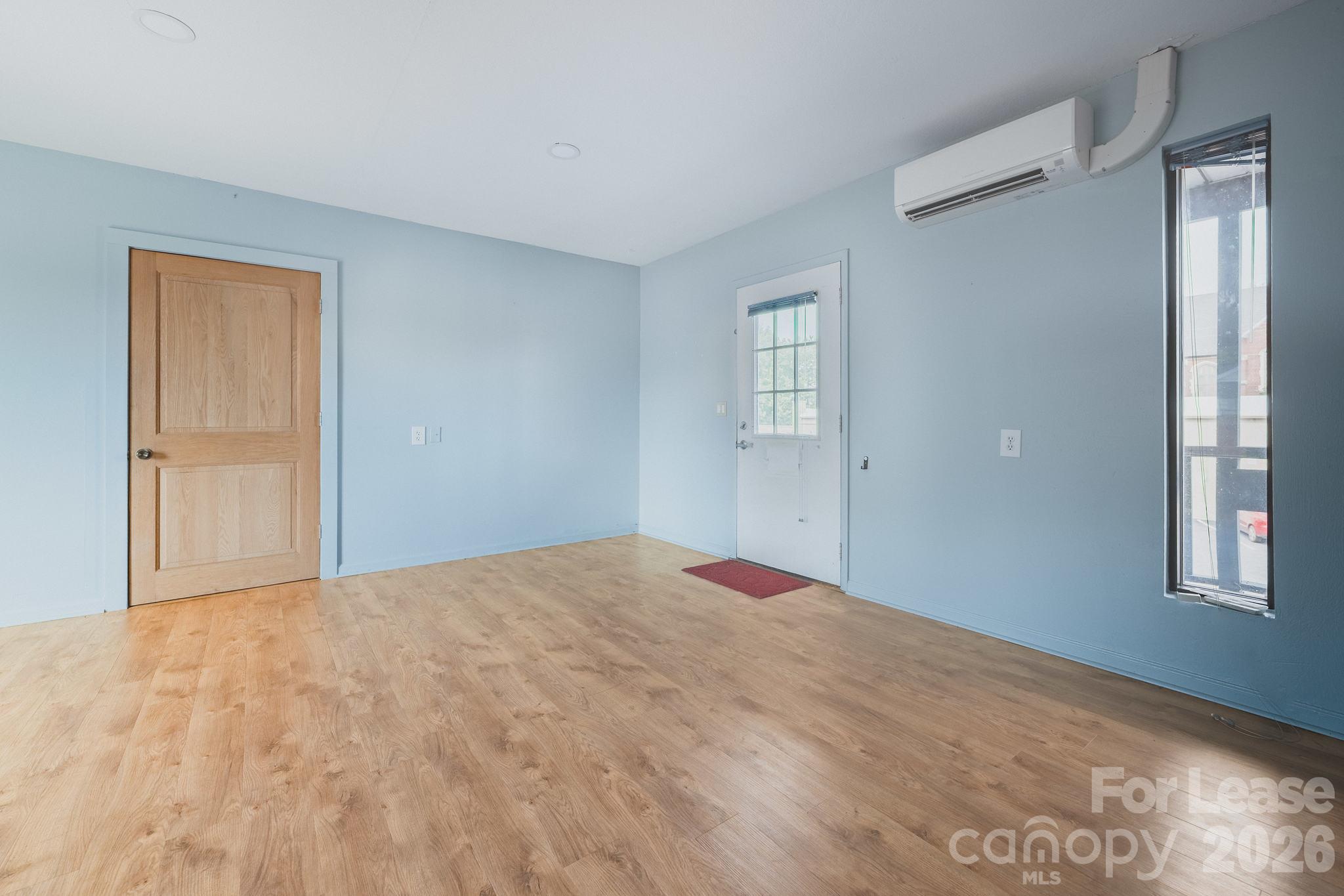 619 Haywood Road Property Photo 25