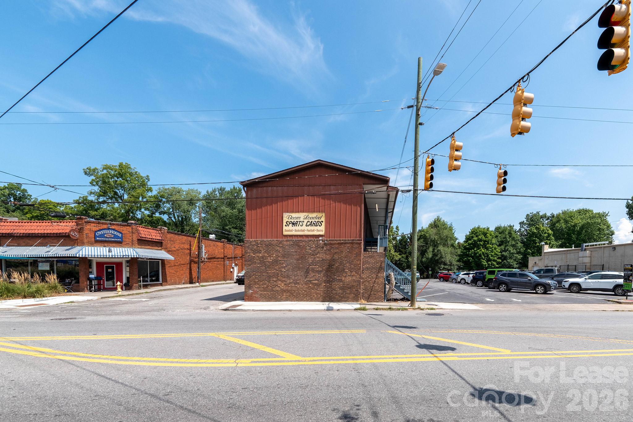 619 Haywood Road Property Photo 42