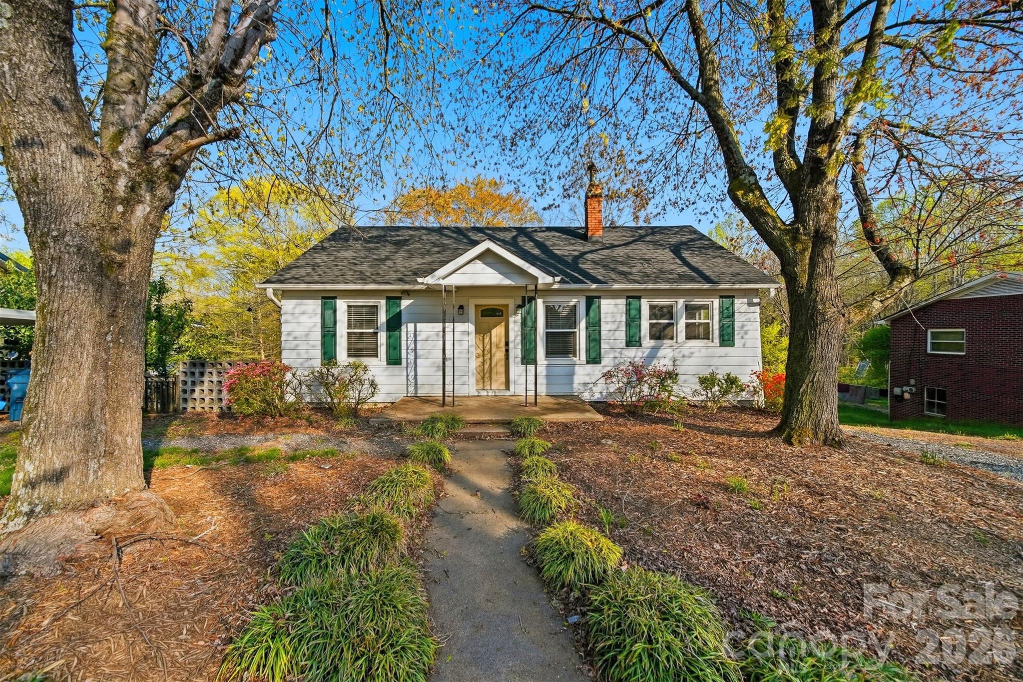 2036 4th Street Property Photo 1