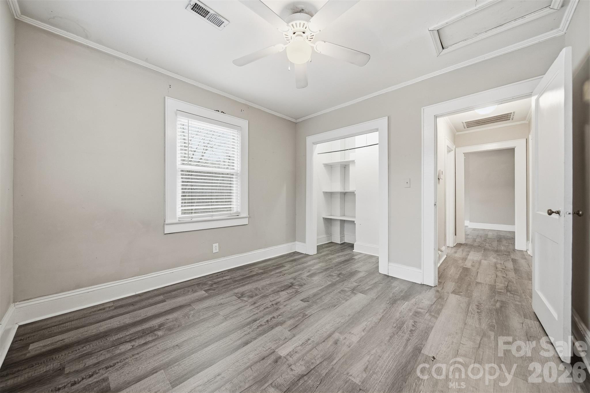2036 4th Street Property Photo 7