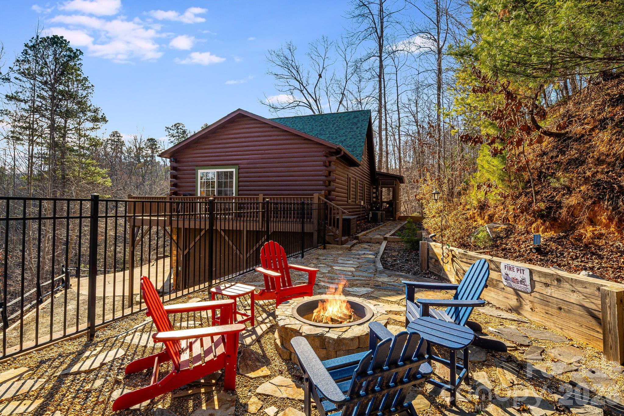 158 Raven Boulevard Property Photo 33