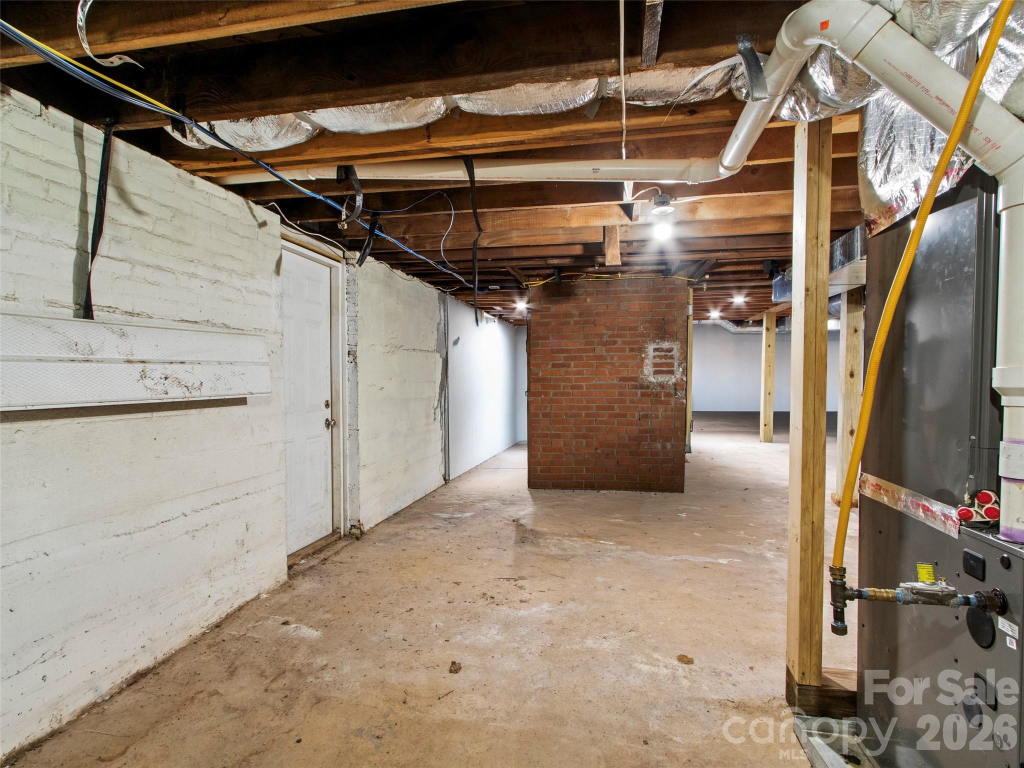 506 W Main Street Property Photo 35