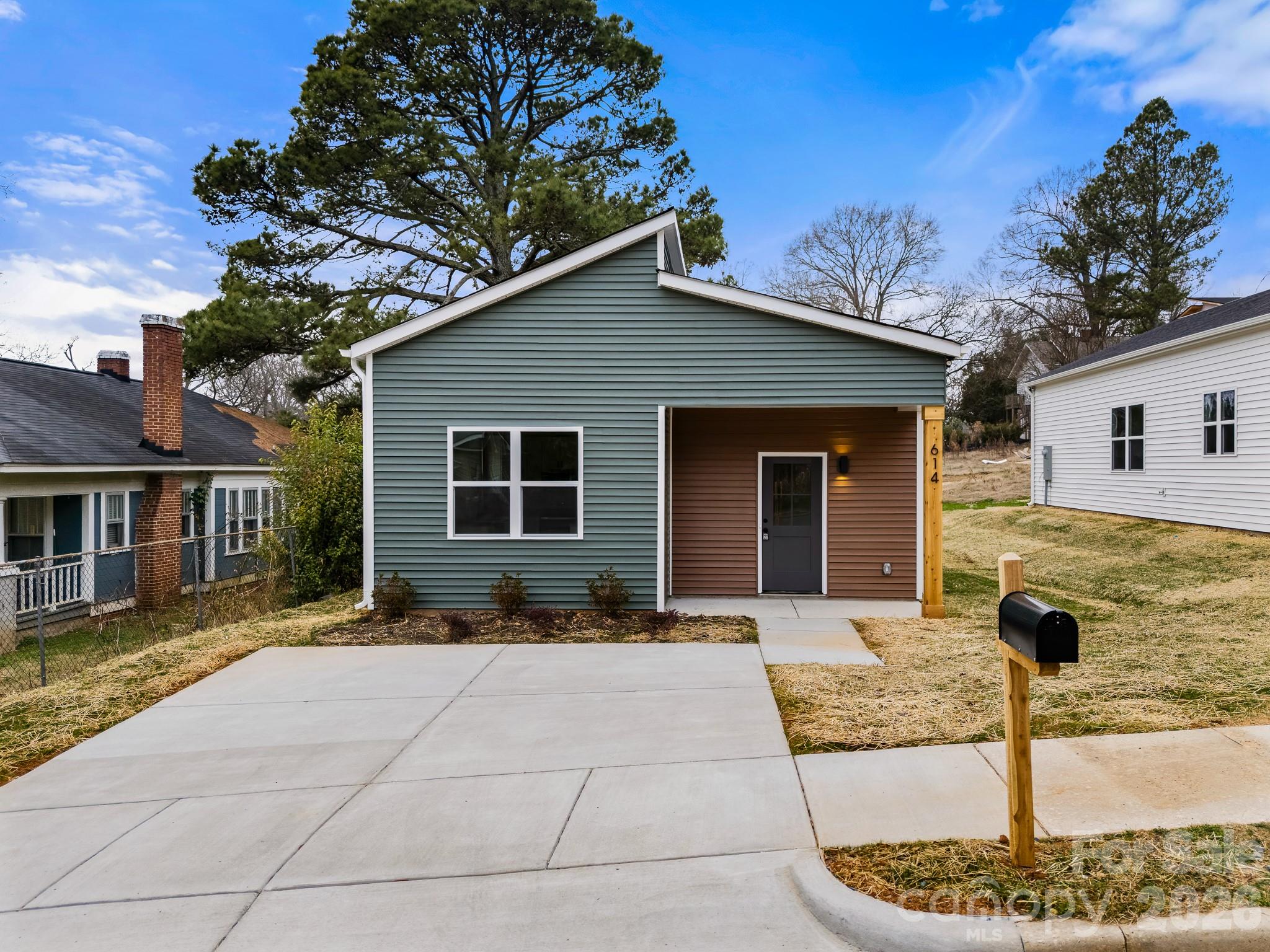 614 S 4th Street Property Photo 1