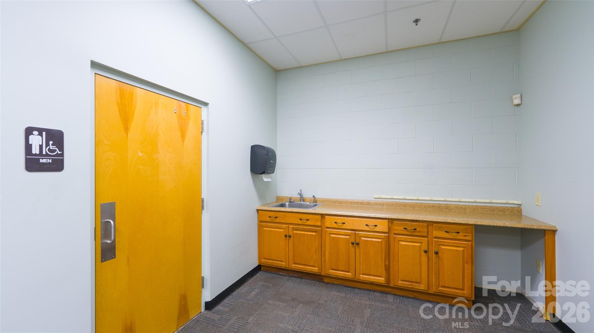 128 Bingham Road Suite 600 Property Photo 3