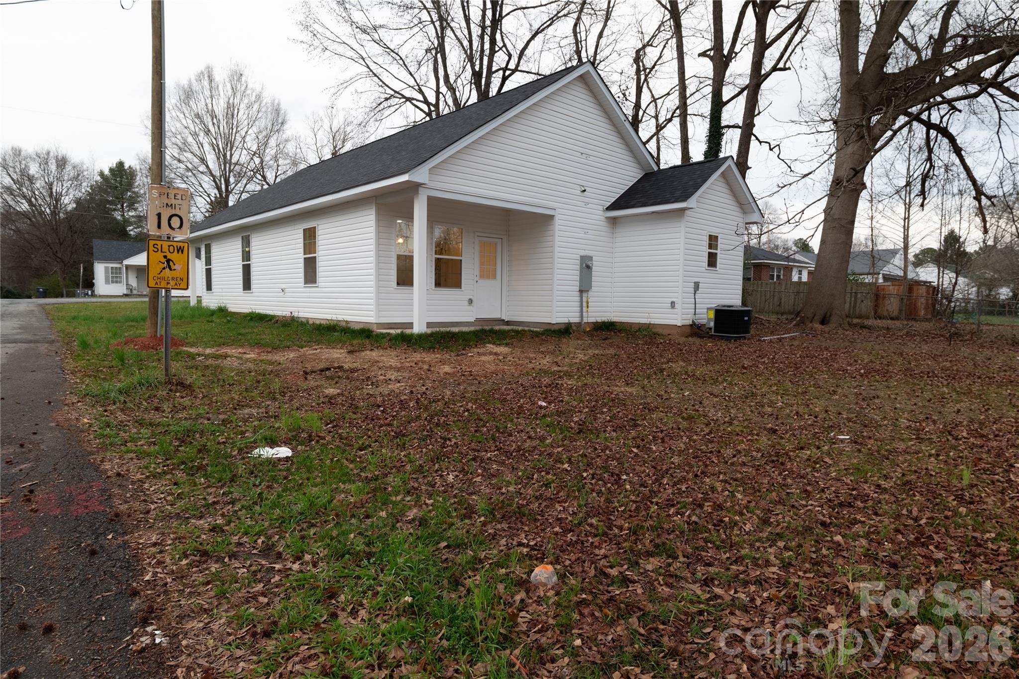 117 Rollins Street Property Photo 25
