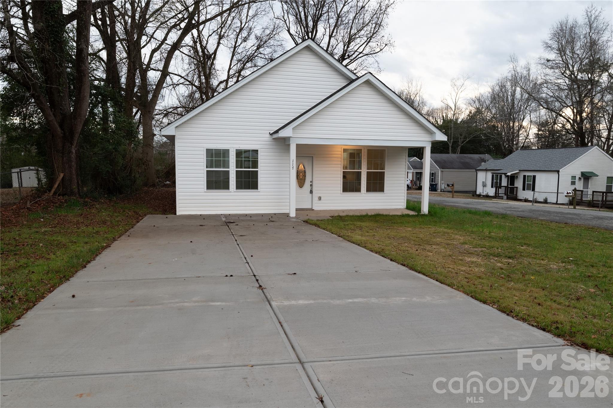117 Rollins Street Property Photo 27