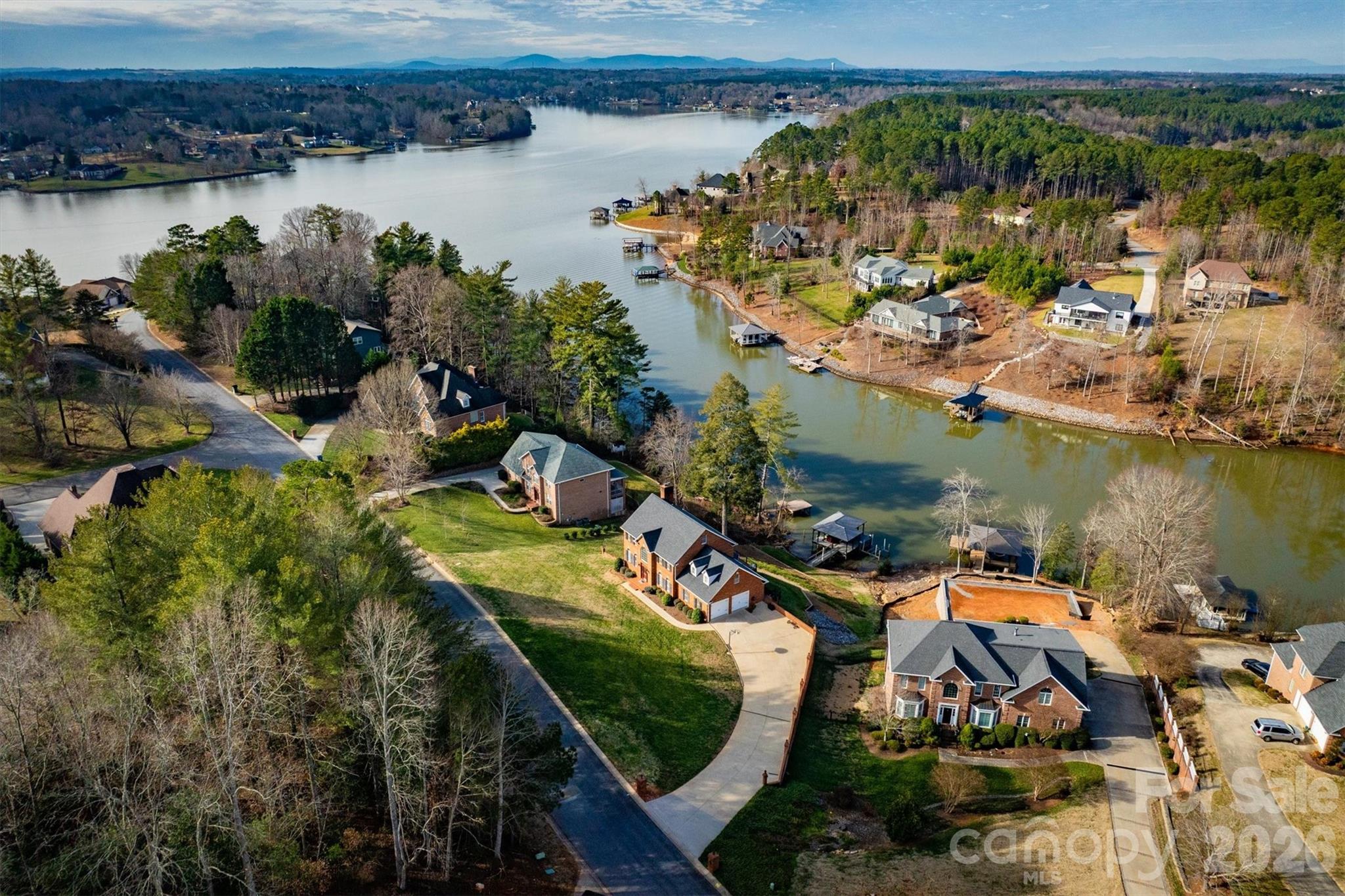 46 Mariners Point Lane Property Photo 11