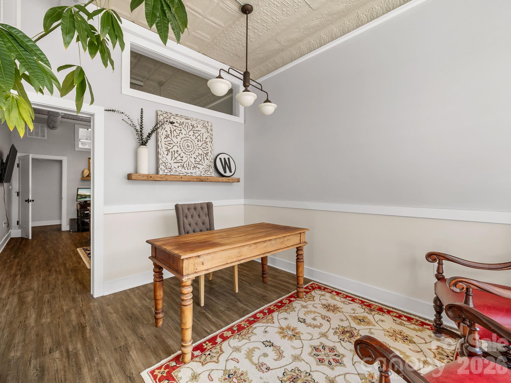55 S Trade Street Property Photo 11
