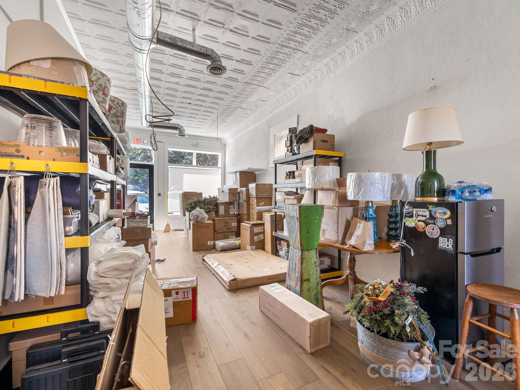 55 S Trade Street Property Photo 19