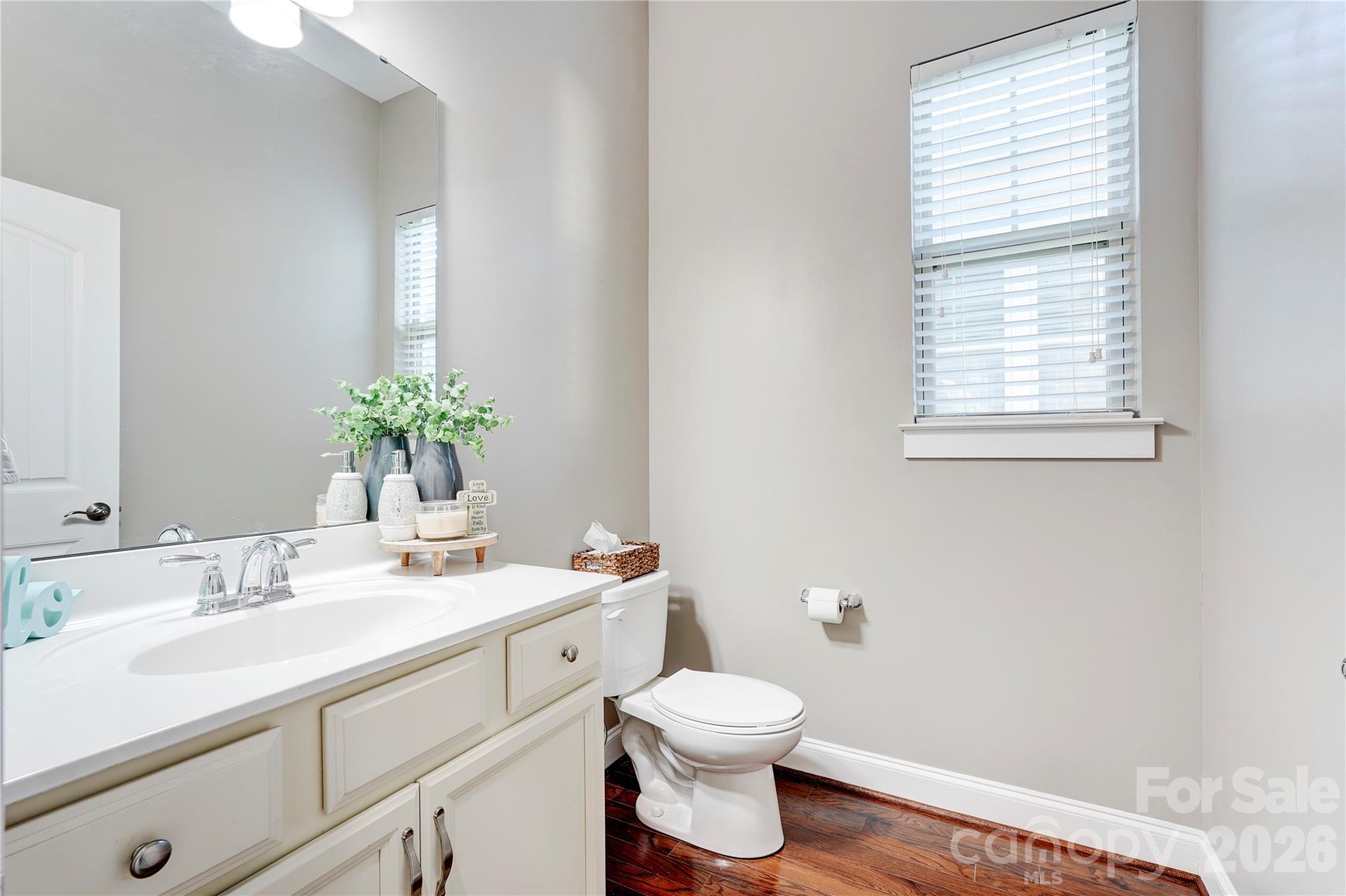 3246 Kelsey Plaza Property Photo 22