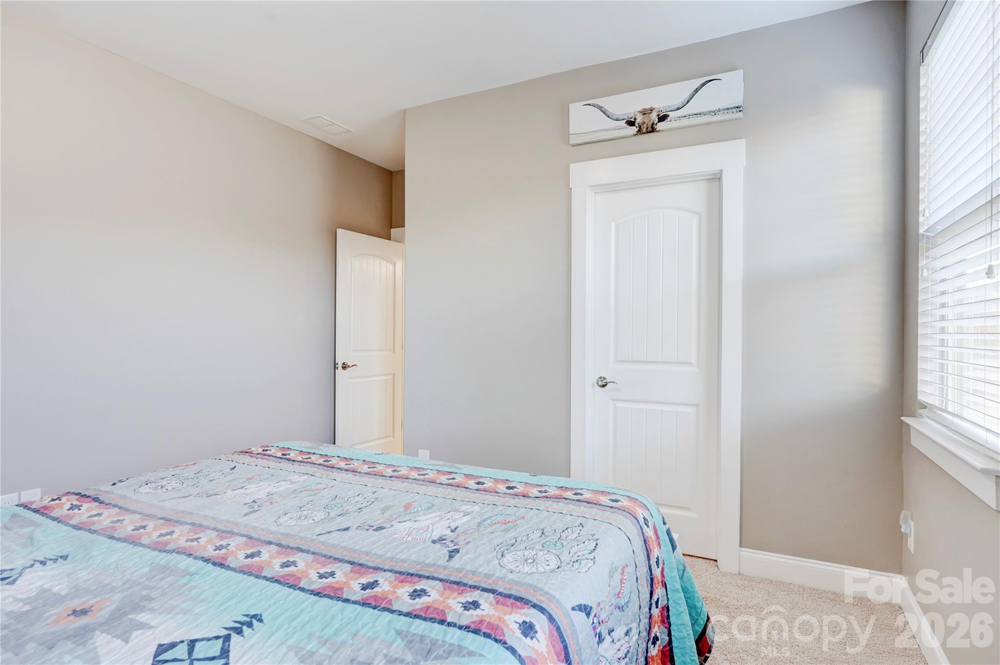 3246 Kelsey Plaza Property Photo 29
