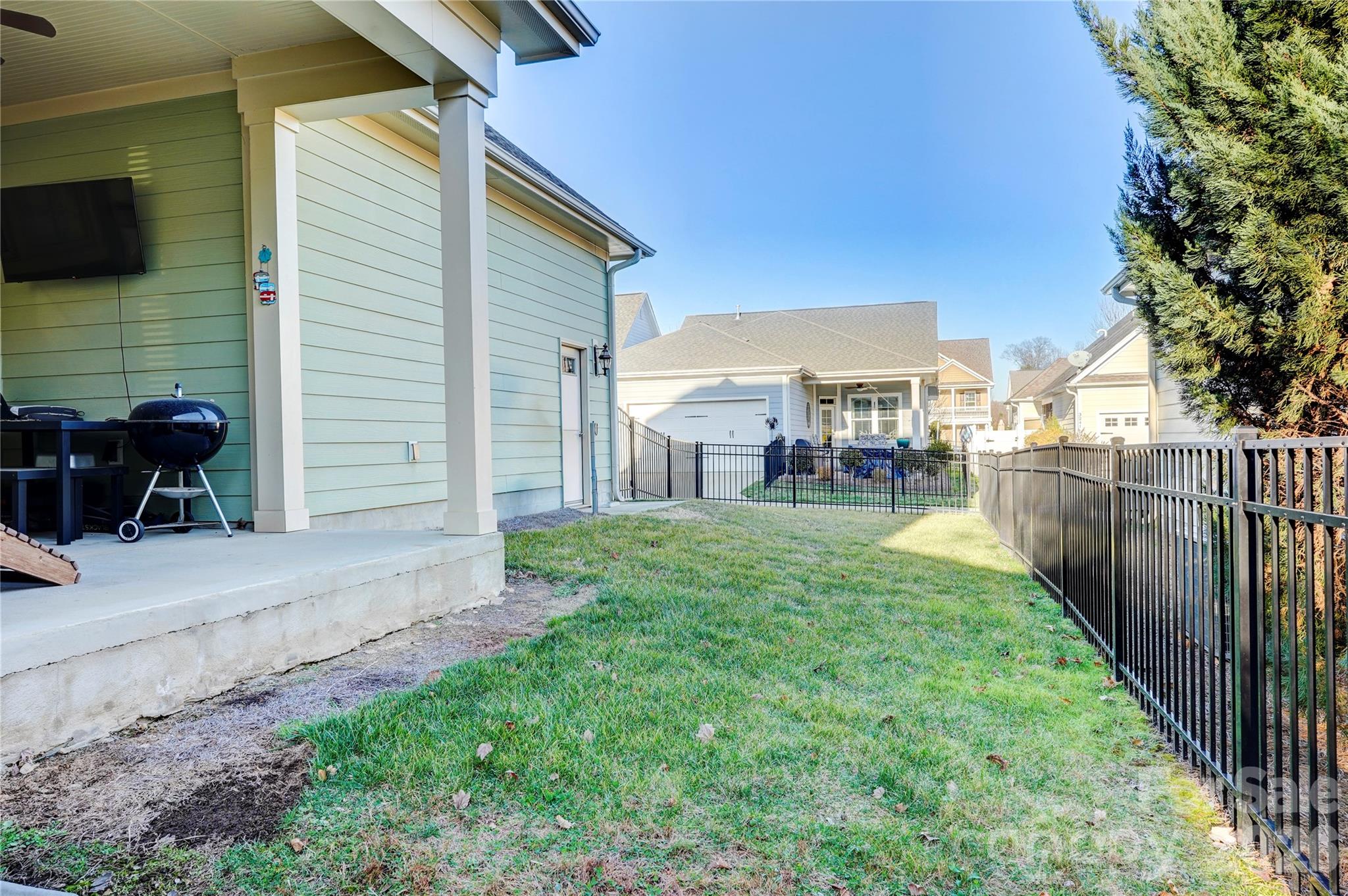 3246 Kelsey Plaza Property Photo 44