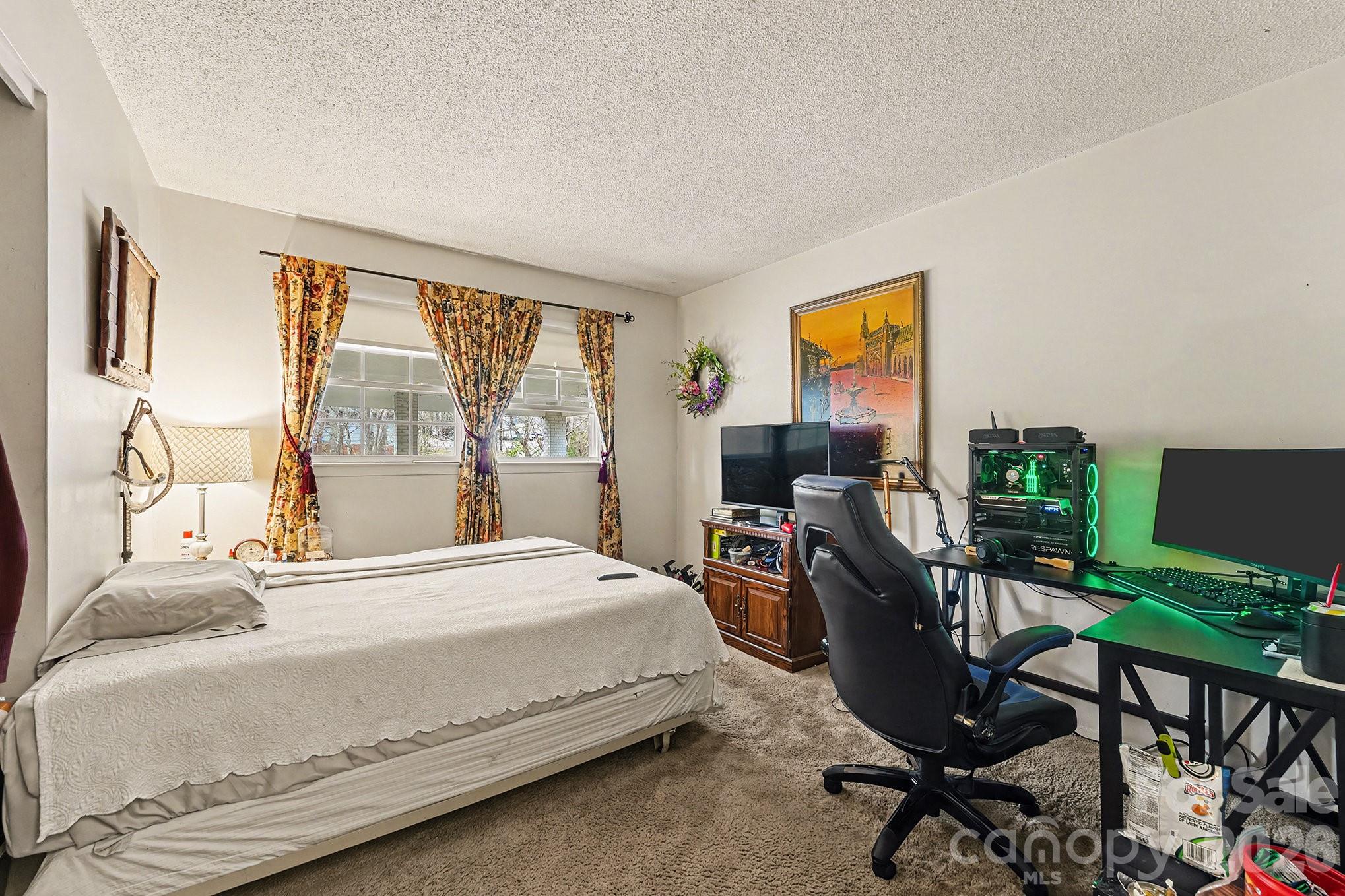 4206 Tipperary Place Property Photo 16