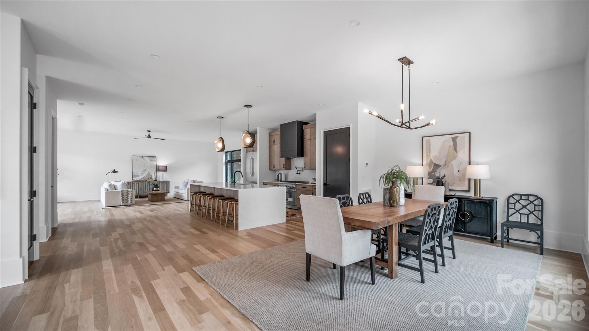 1511 Waverly Avenue Property Photo 10