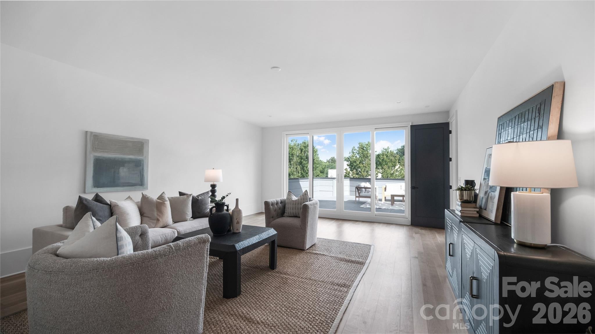 1511 Waverly Avenue Property Photo 31