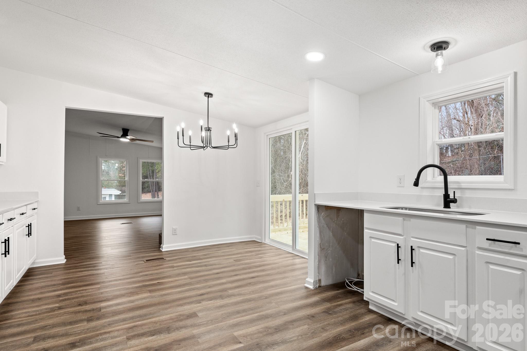 12332 Buxton Drive Property Photo 10
