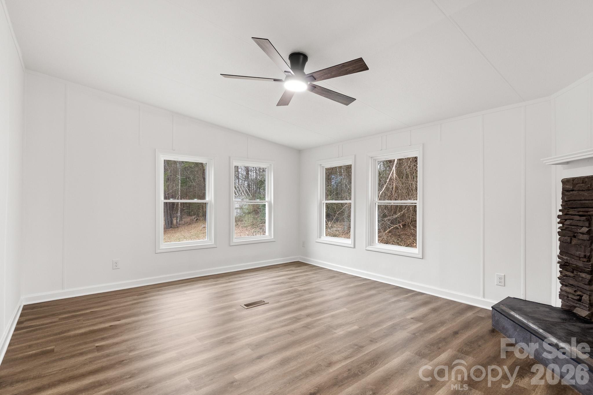 12332 Buxton Drive Property Photo 15