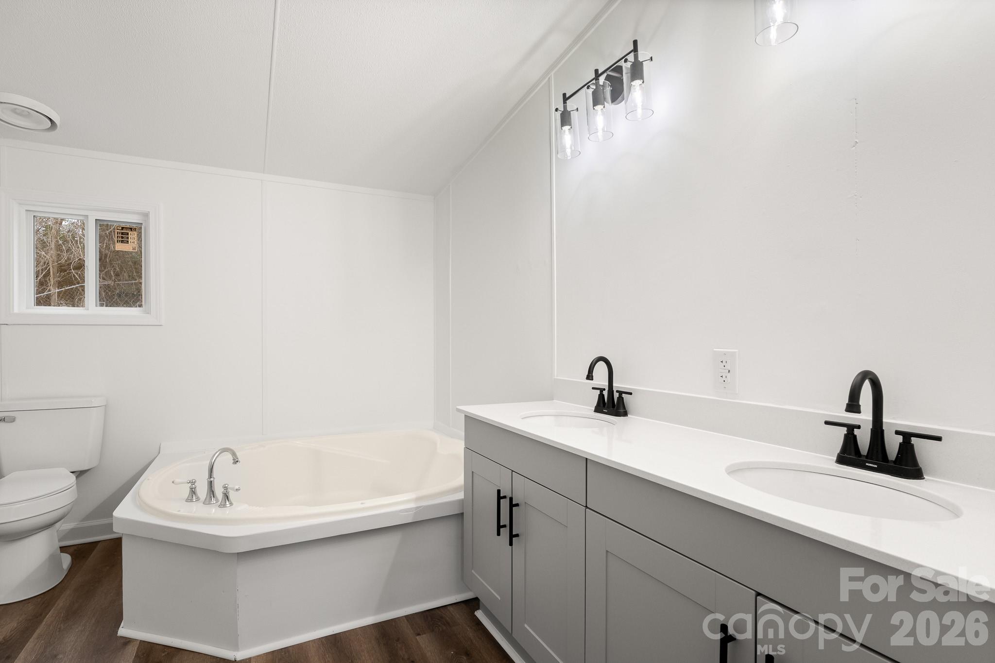 12332 Buxton Drive Property Photo 24